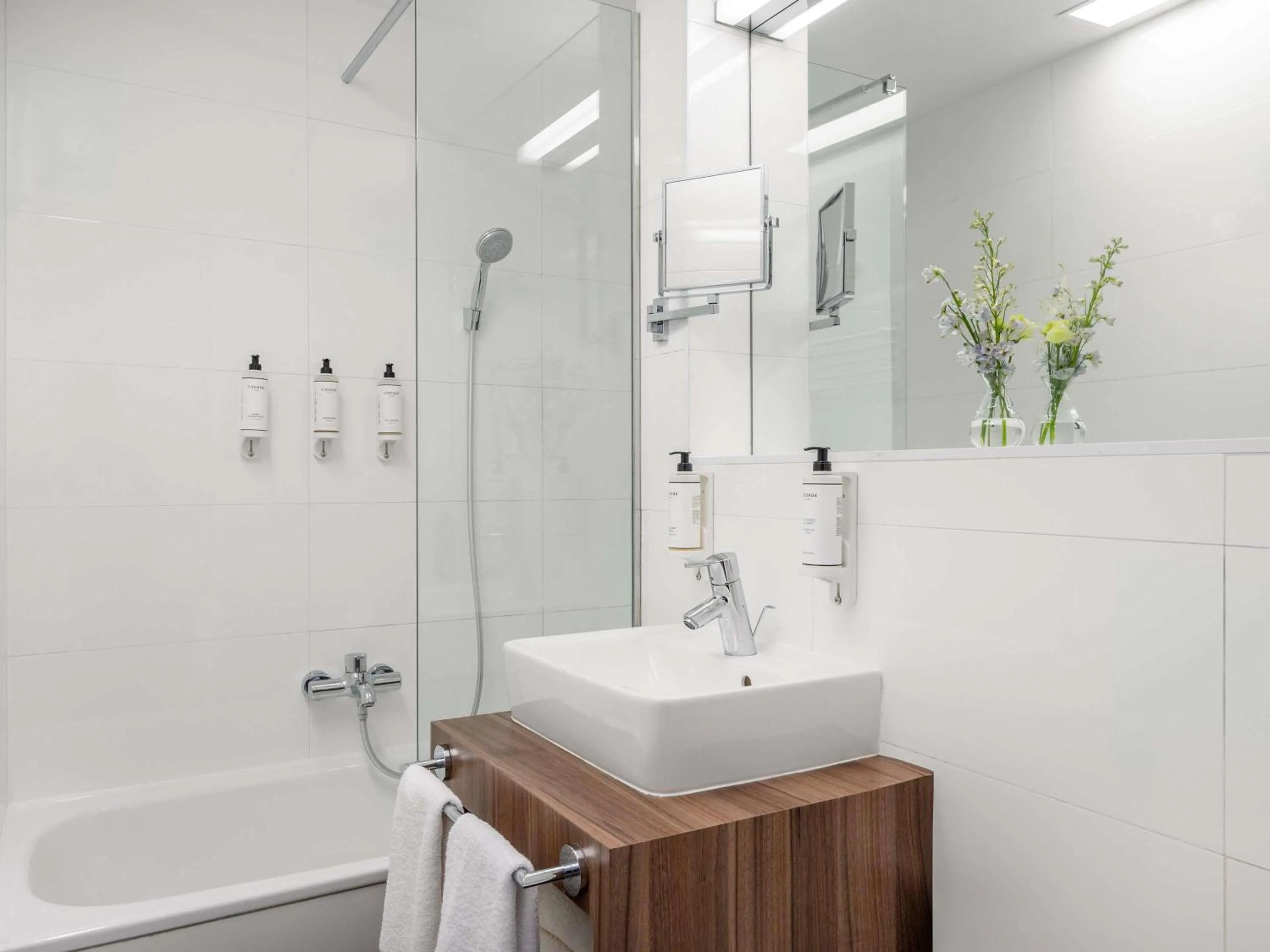 Bedroom in Nemzeti Hotel Budapest - MGallery Collection