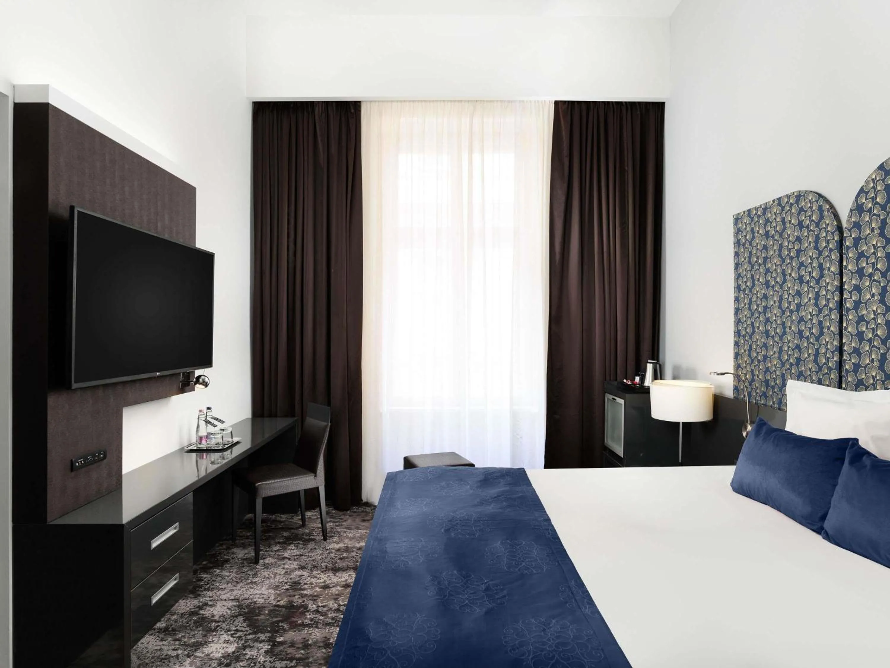 Bedroom, Bed in Nemzeti Hotel Budapest - MGallery Collection