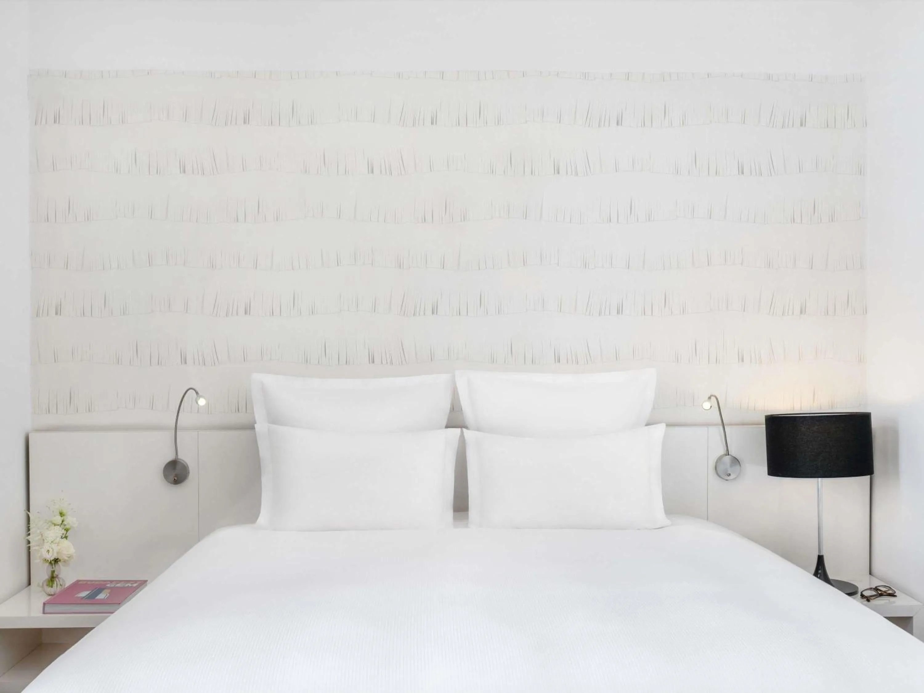 Bedroom, Bed in Nemzeti Hotel Budapest - MGallery Collection