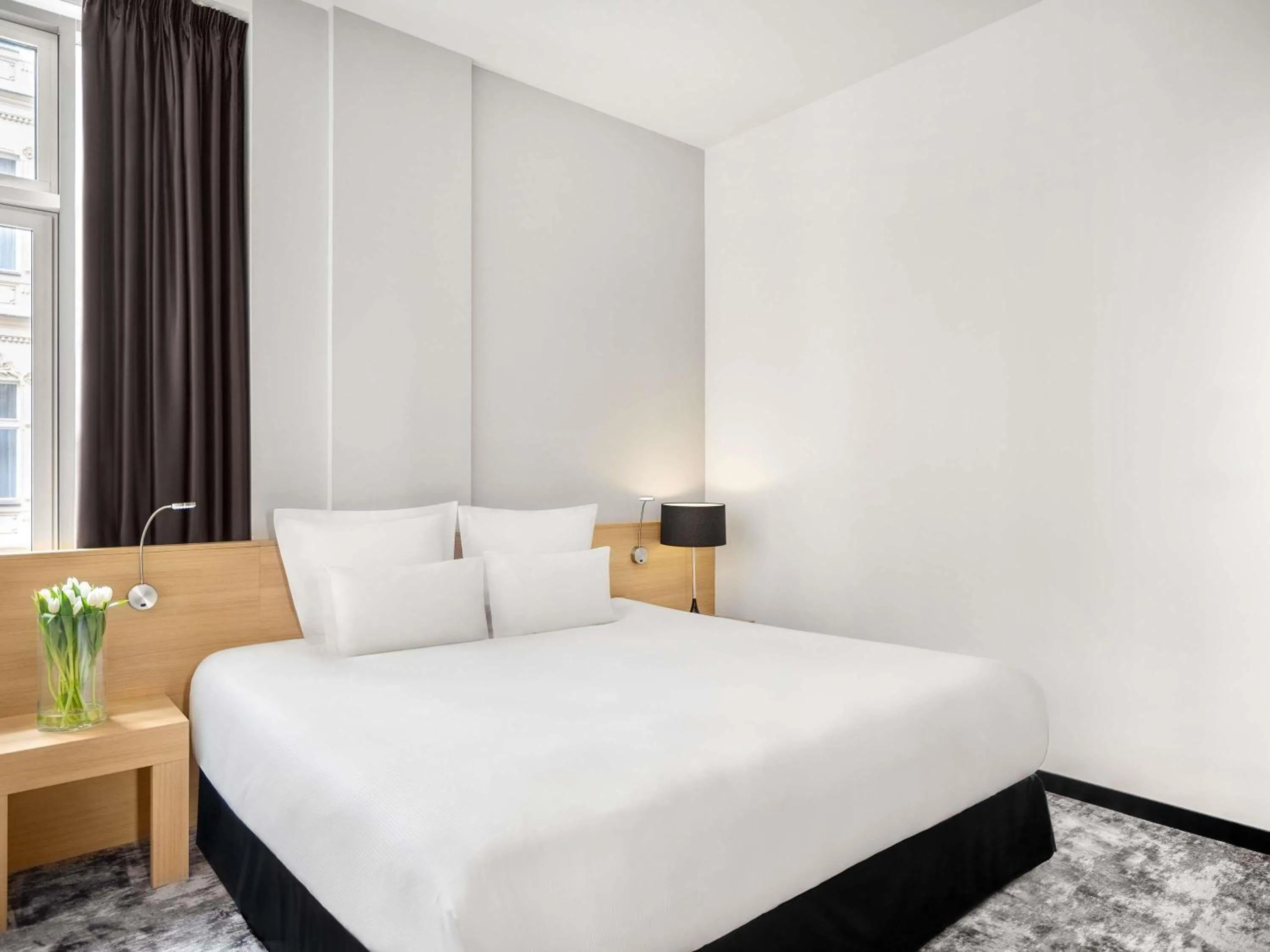 Bedroom, Bed in Nemzeti Hotel Budapest - MGallery Collection