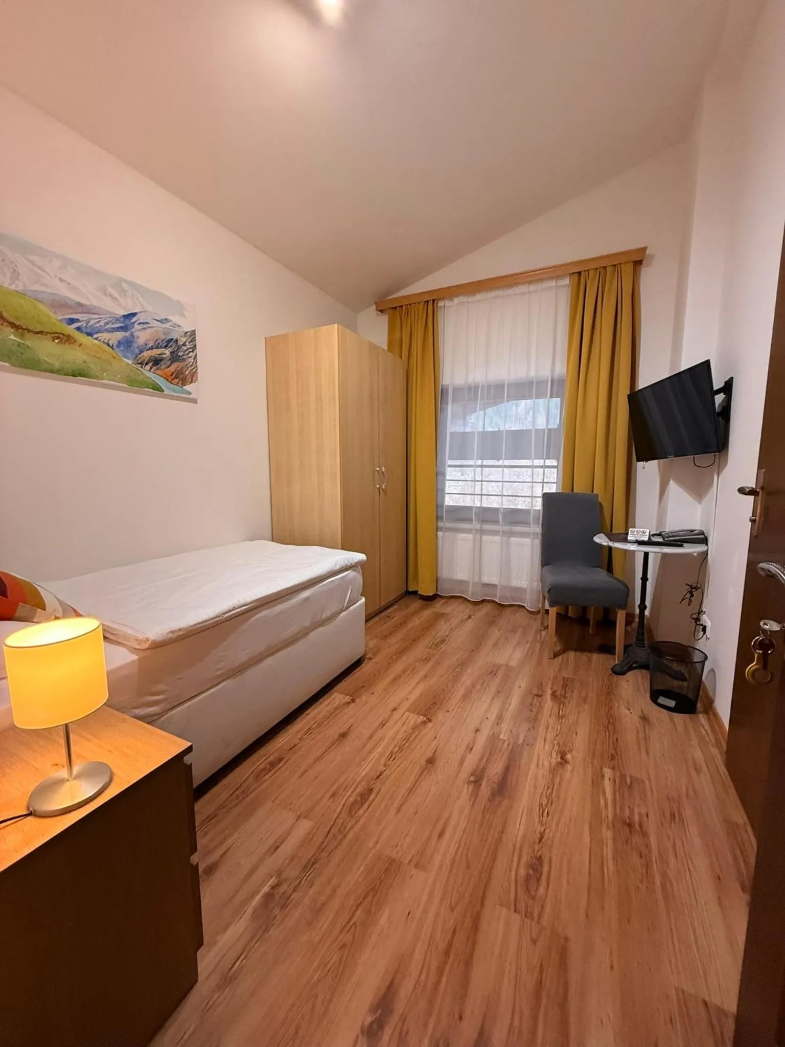 Photo of the whole room, Bed in Hotel HAAS