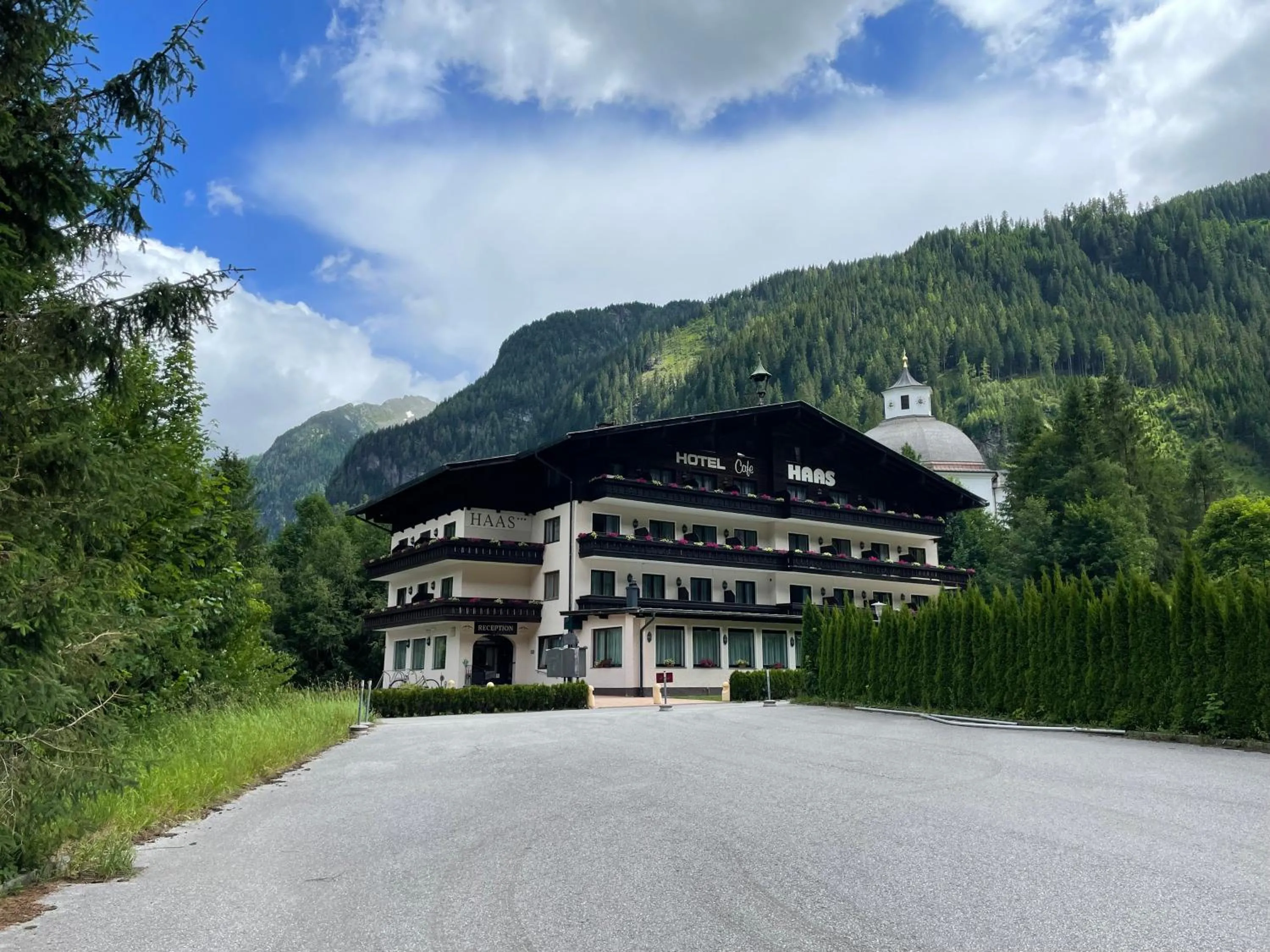 Property building in Hotel HAAS