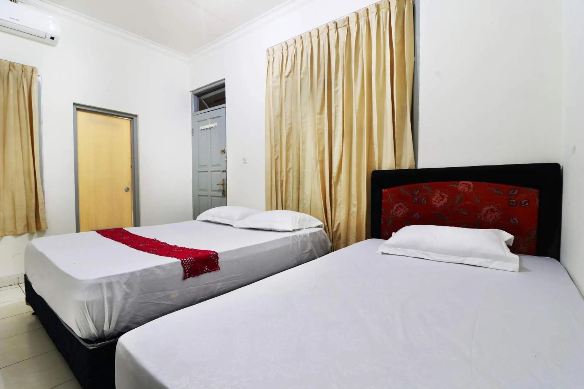 Bedroom, Bed in Wisma Lamida 2 Syariah