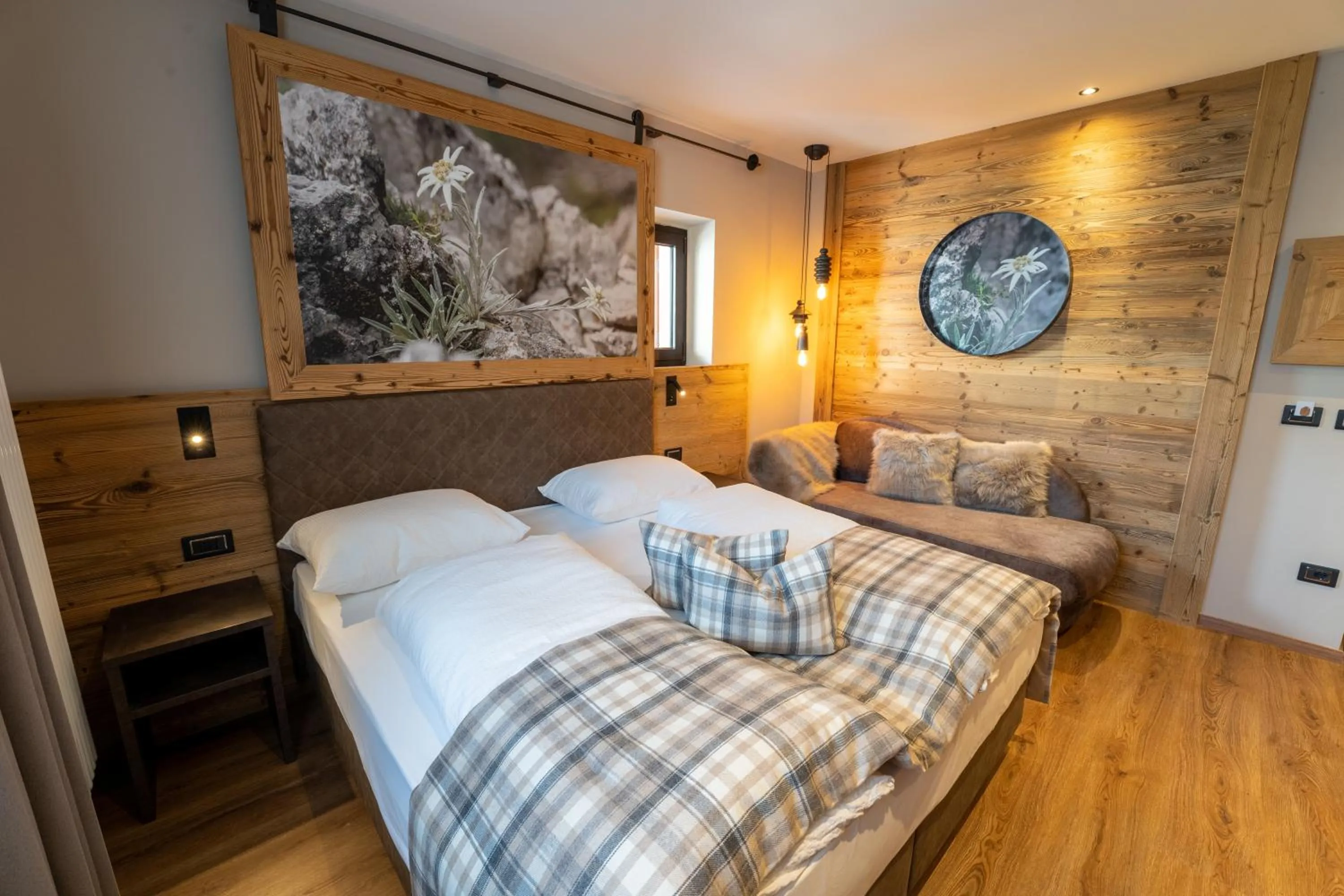 Bedroom, Bed in Hotel Alpenrose Wellness