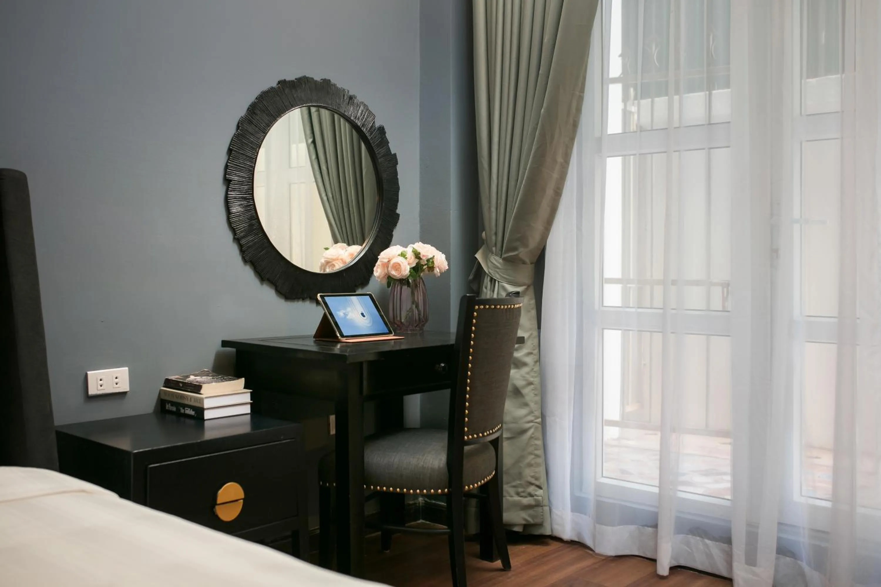 Seating area, Bed in Vientiane Boutique Hotel