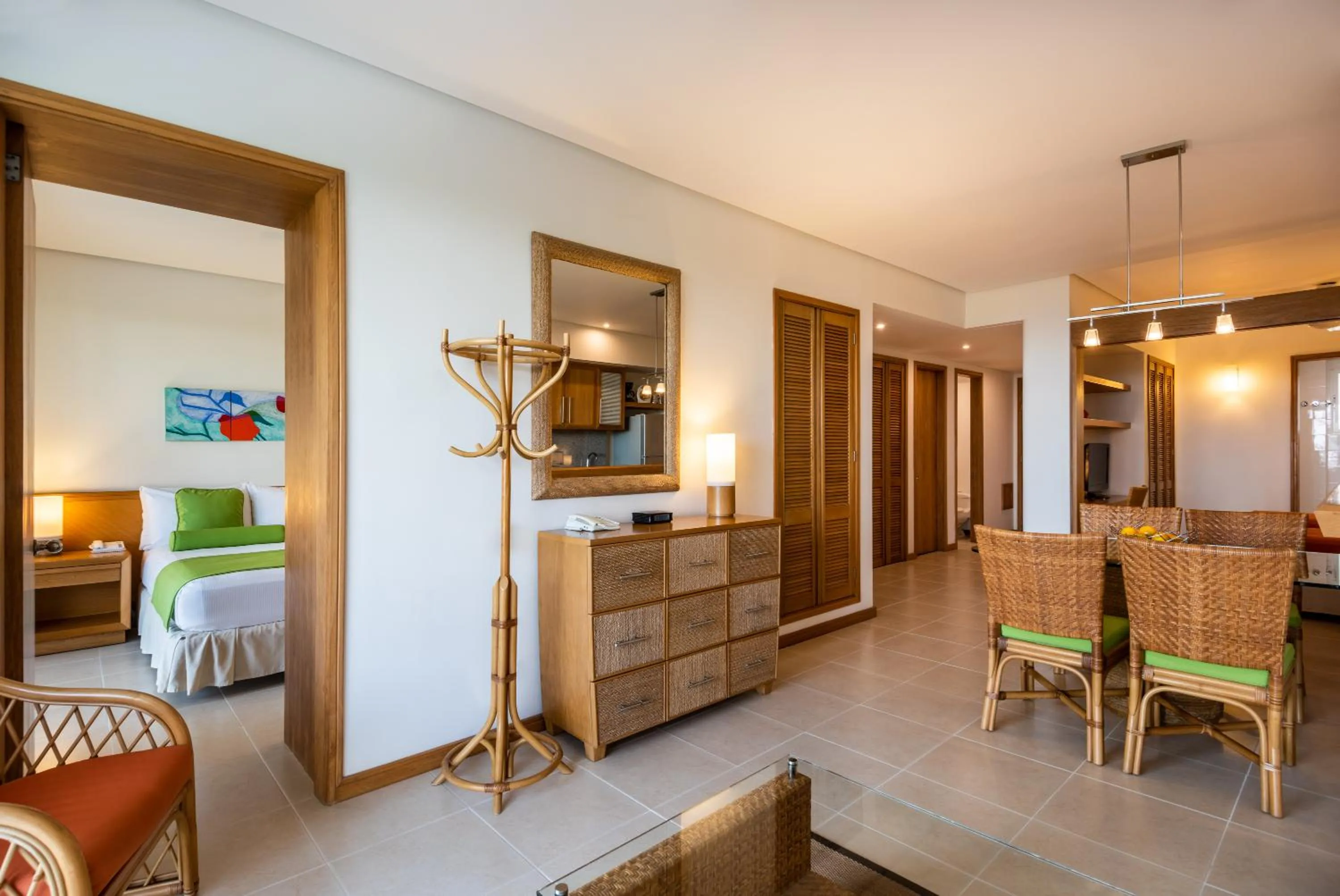 Bed in Hotel Irotama del Mar