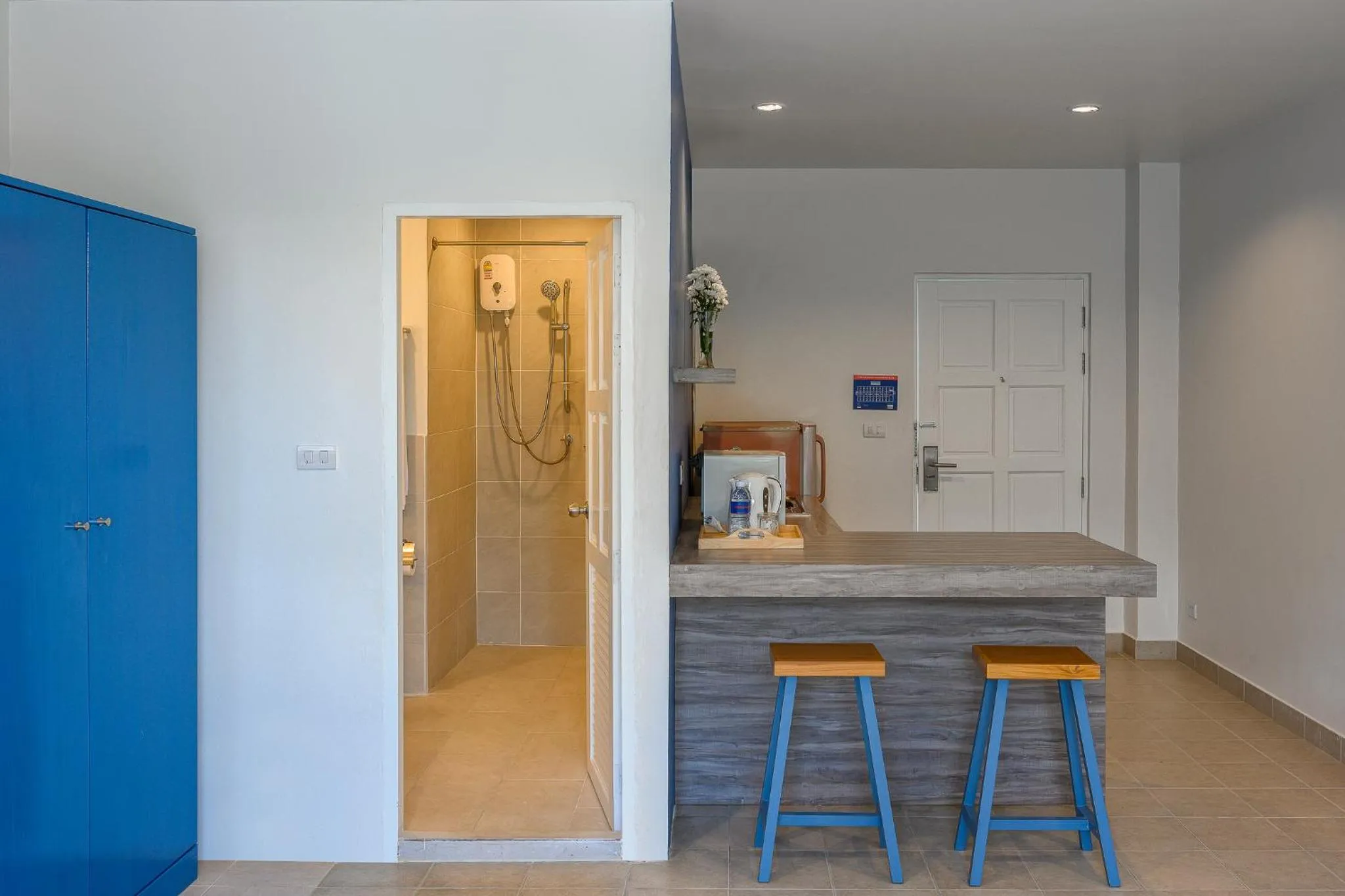 Kitchen or kitchenette in Maikhao Hotel, Phuket