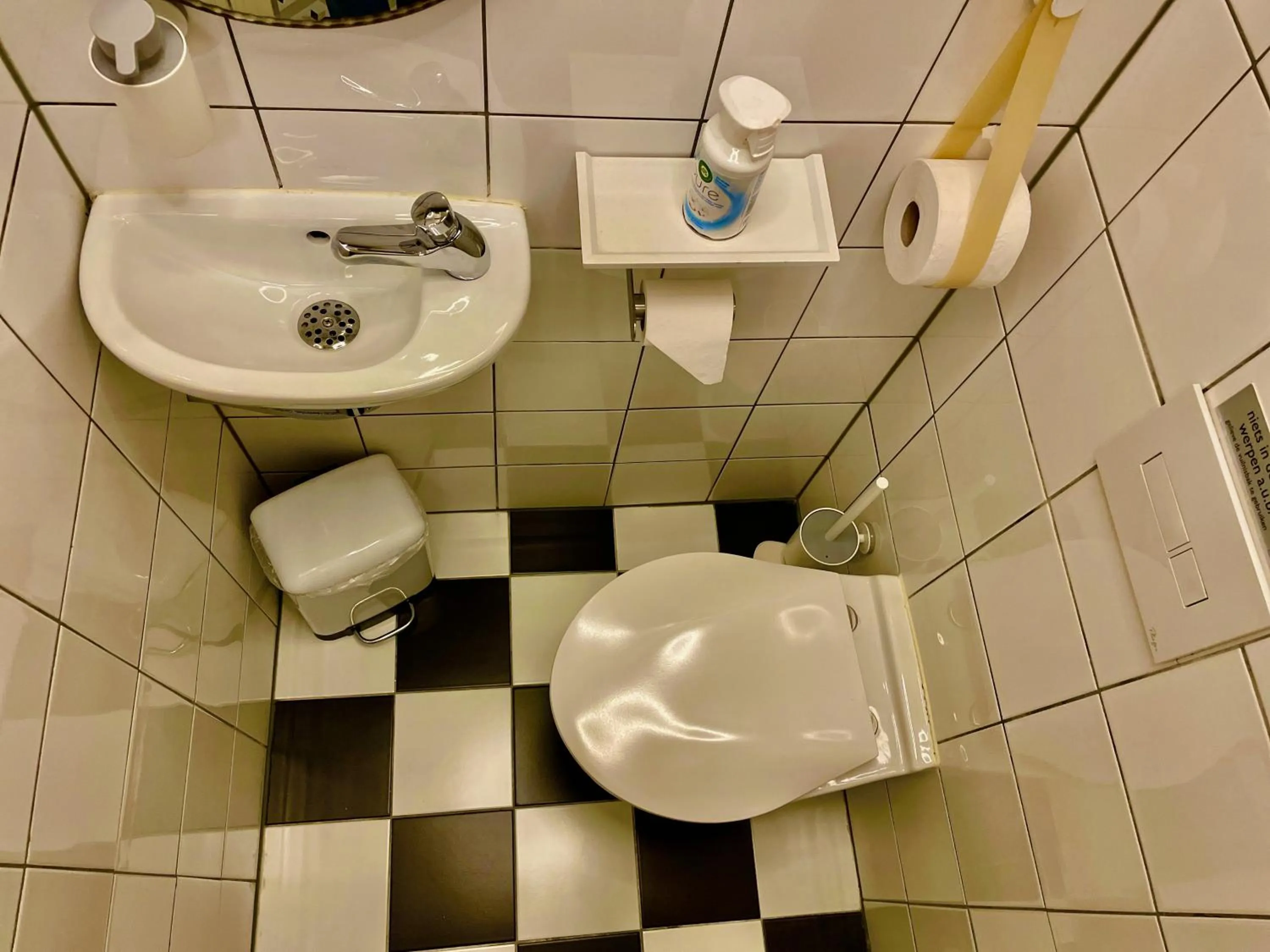 Toilet in Bed and Breakfast Rotterdam