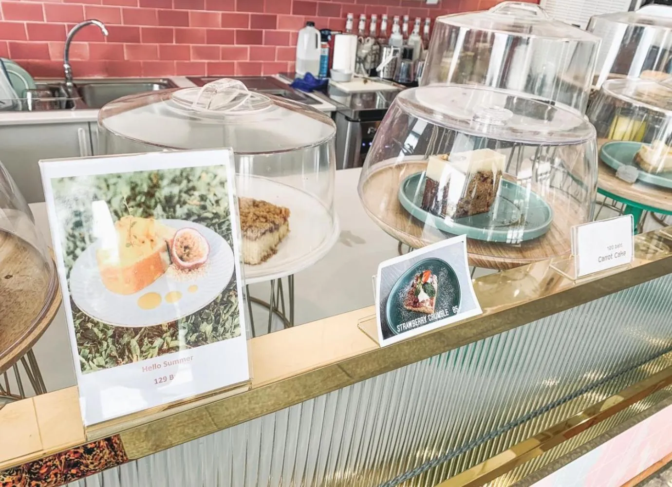 Food and drinks in Sann Hotel