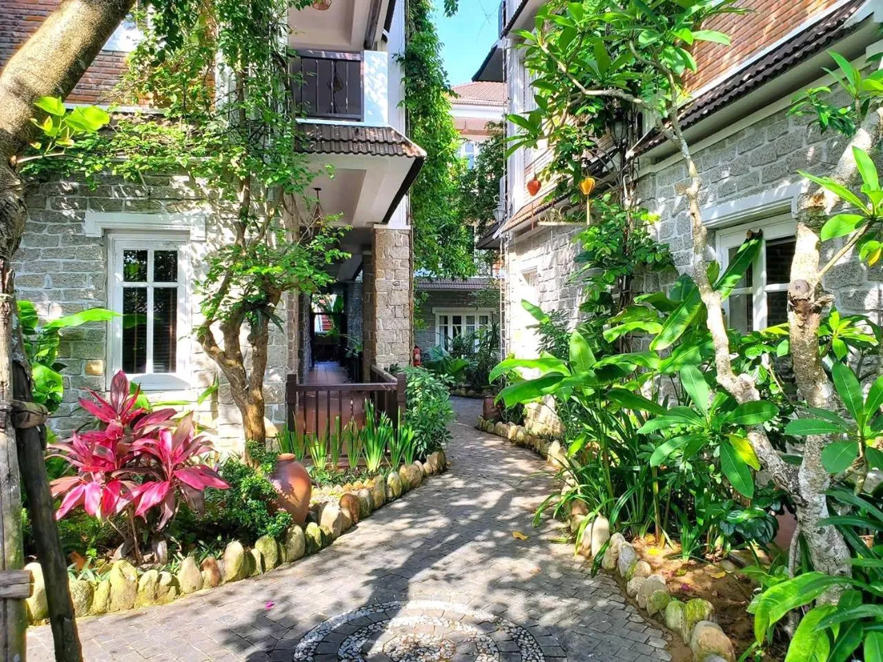 On site in Ancient Garden Boutique Hoi An