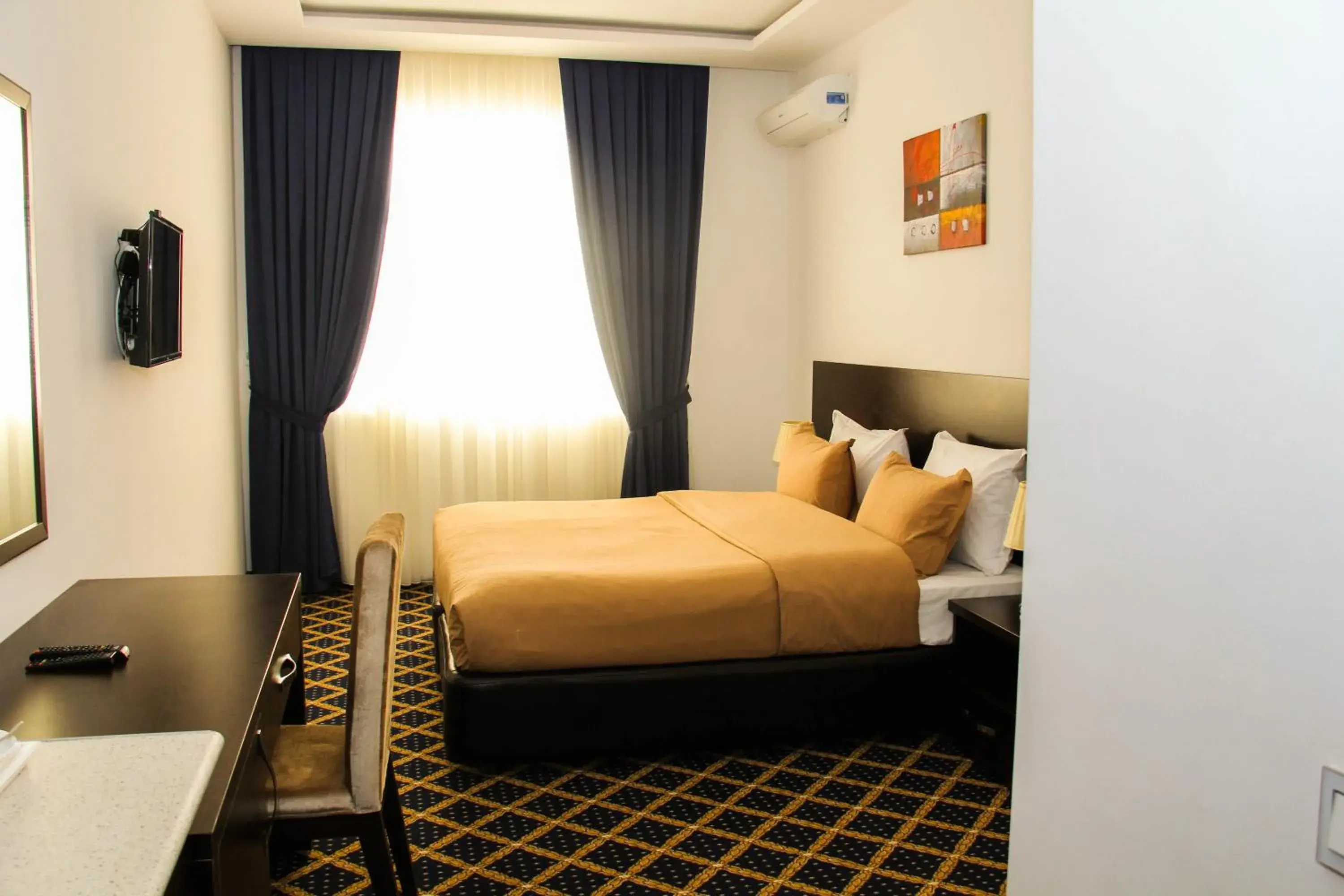 Standard Double Room - single occupancy in Kristal Hotel Standard Double Room - single occupancy in Kristal Hotel
