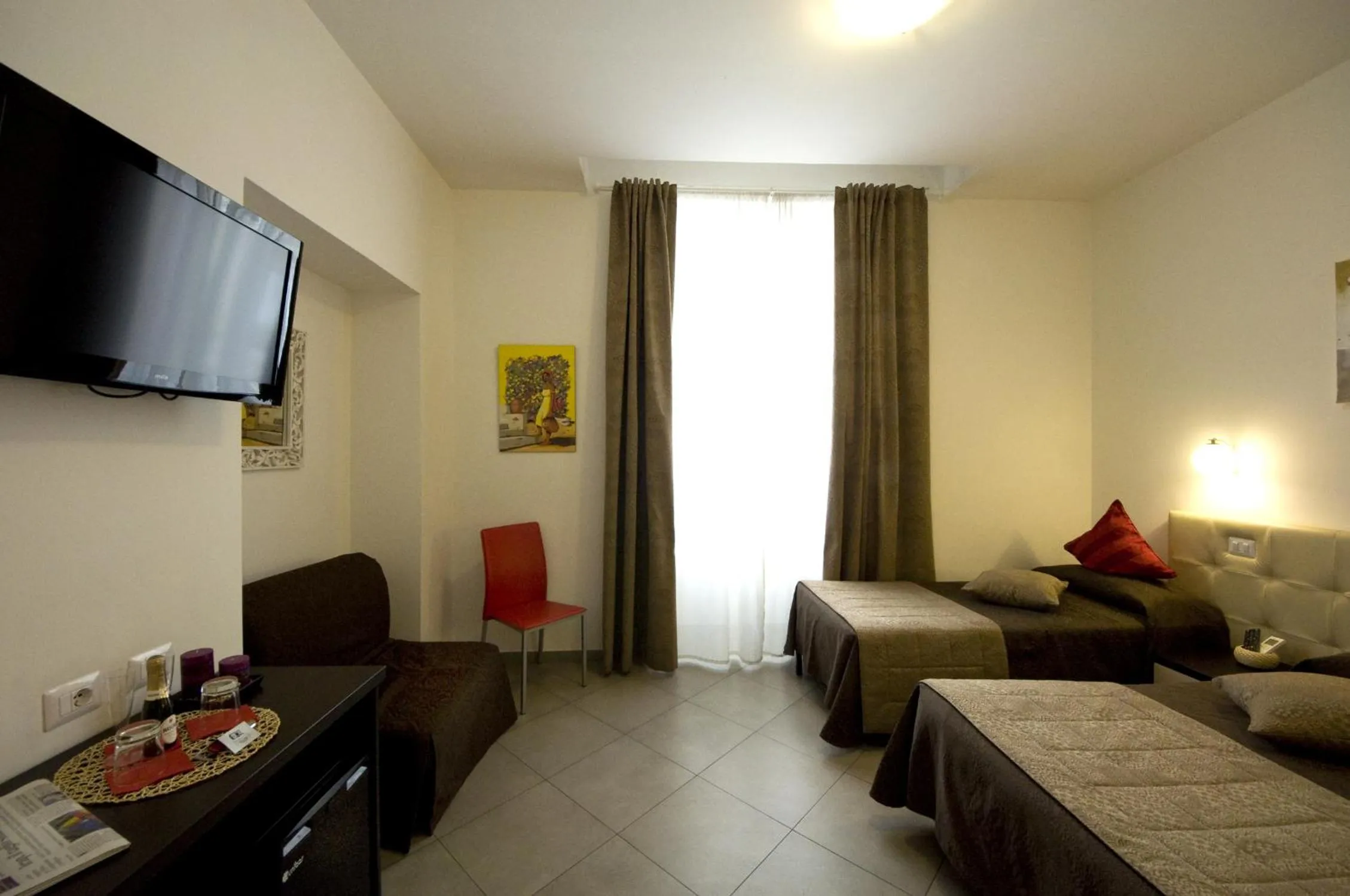 Photo of the whole room in Ara Pacis Inn