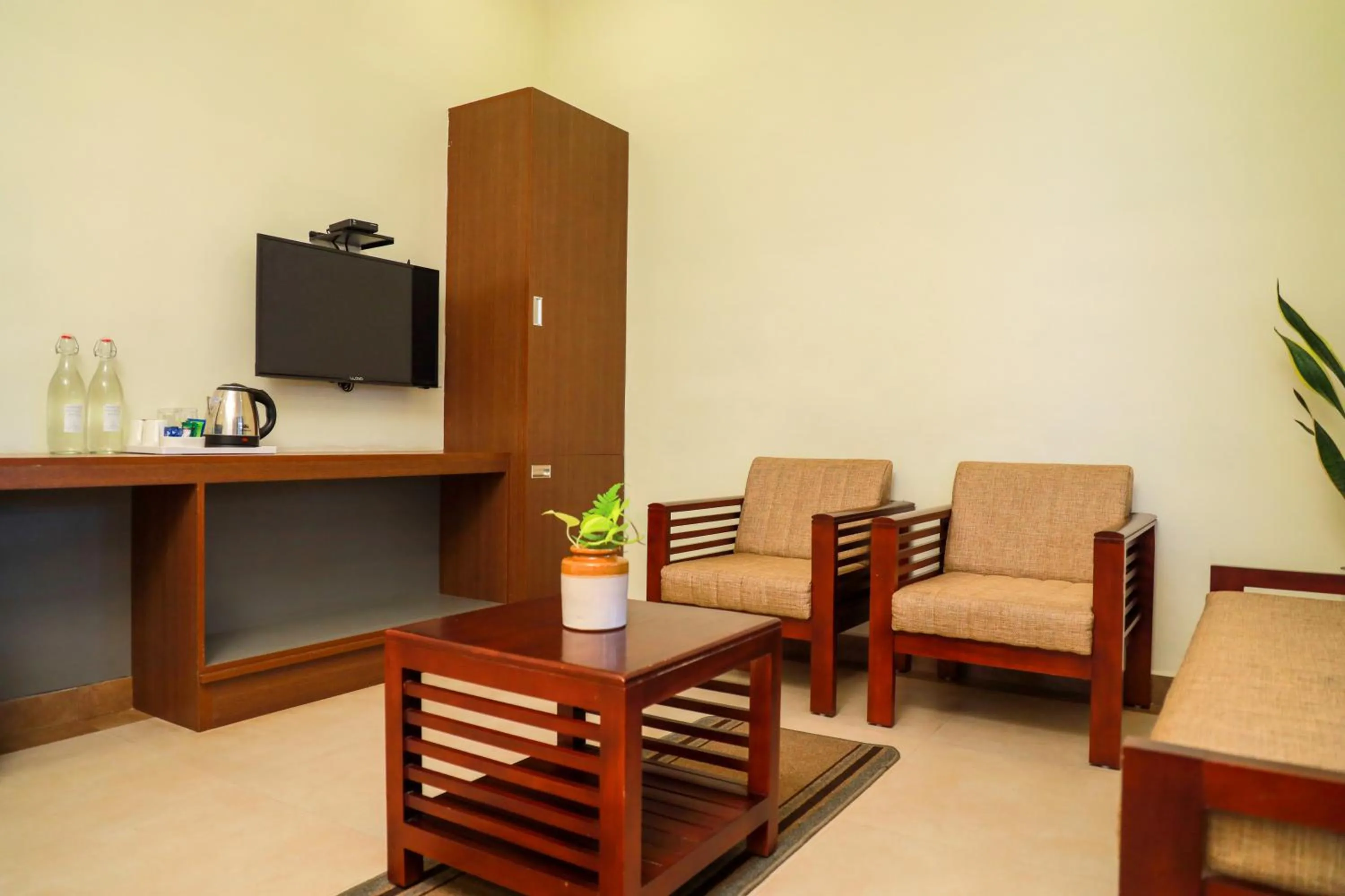 Golden Fern Resort