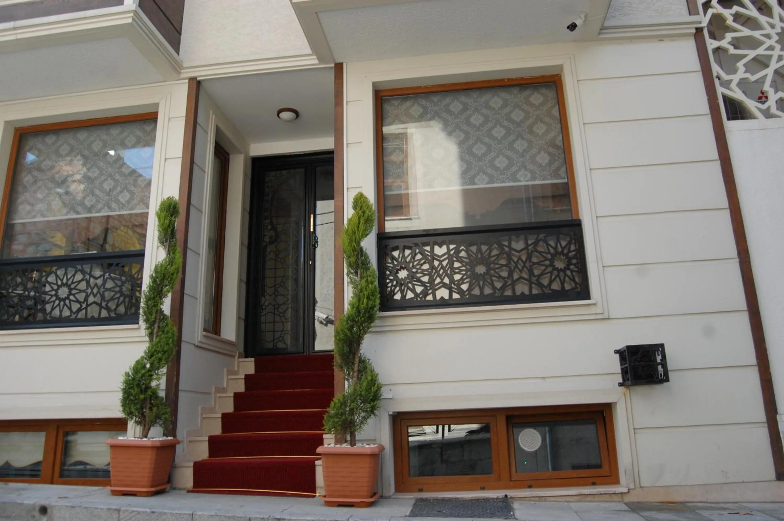 Facade/entrance in Burckin Suleymaniye hotel