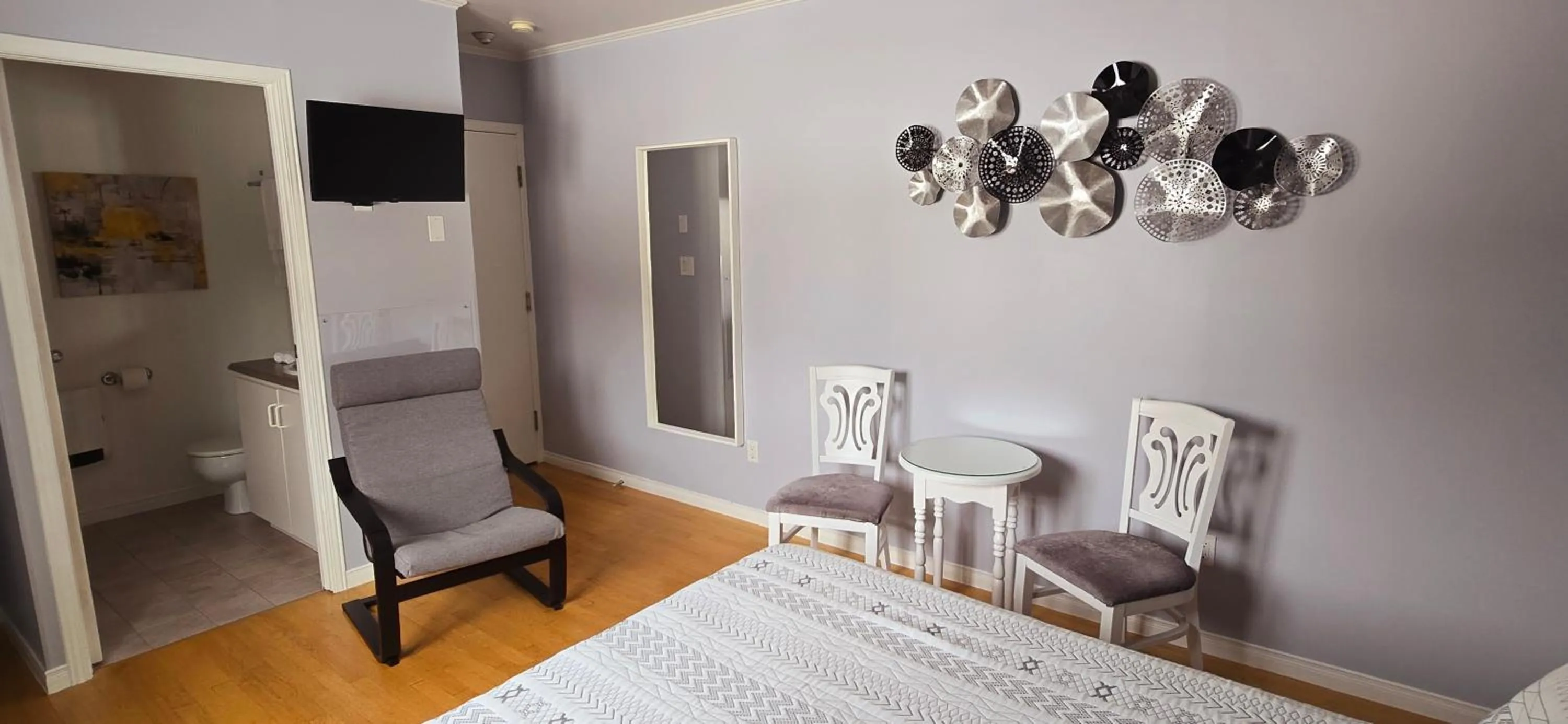 Bedroom in Auberge Fleurs de Lune