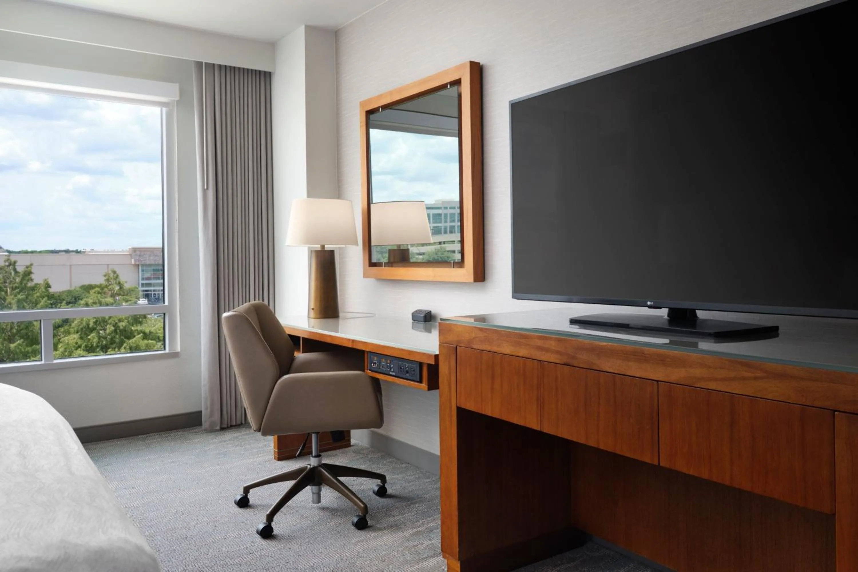 Photo of the whole room in The Westin Austin at The Domain