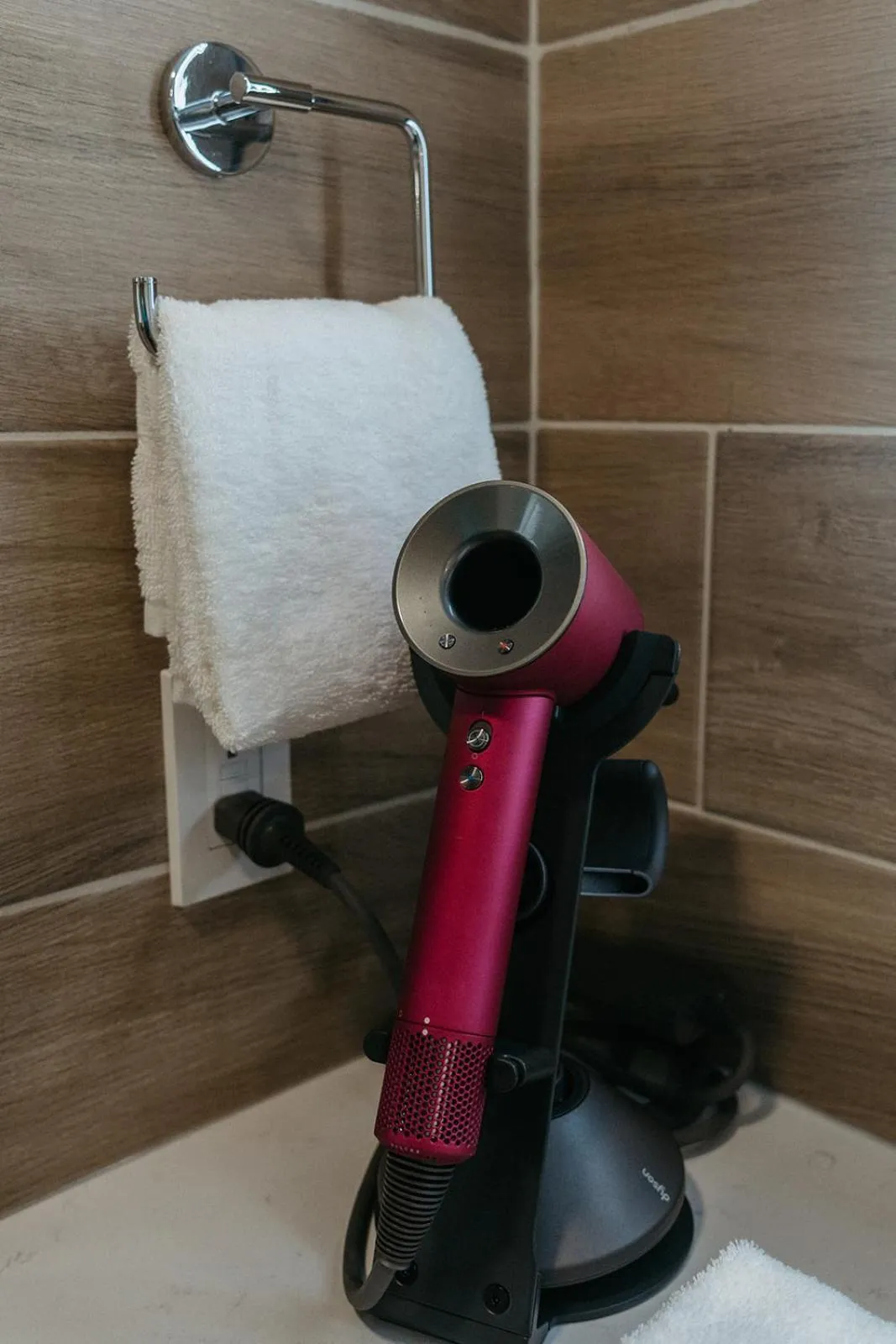 Clarion Lakeside Inn & Conference Centre