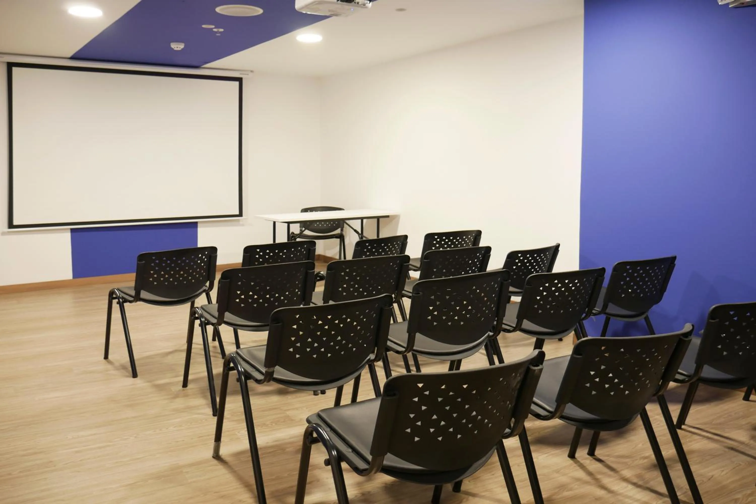 Business facilities in Park Inn by Radisson Quito