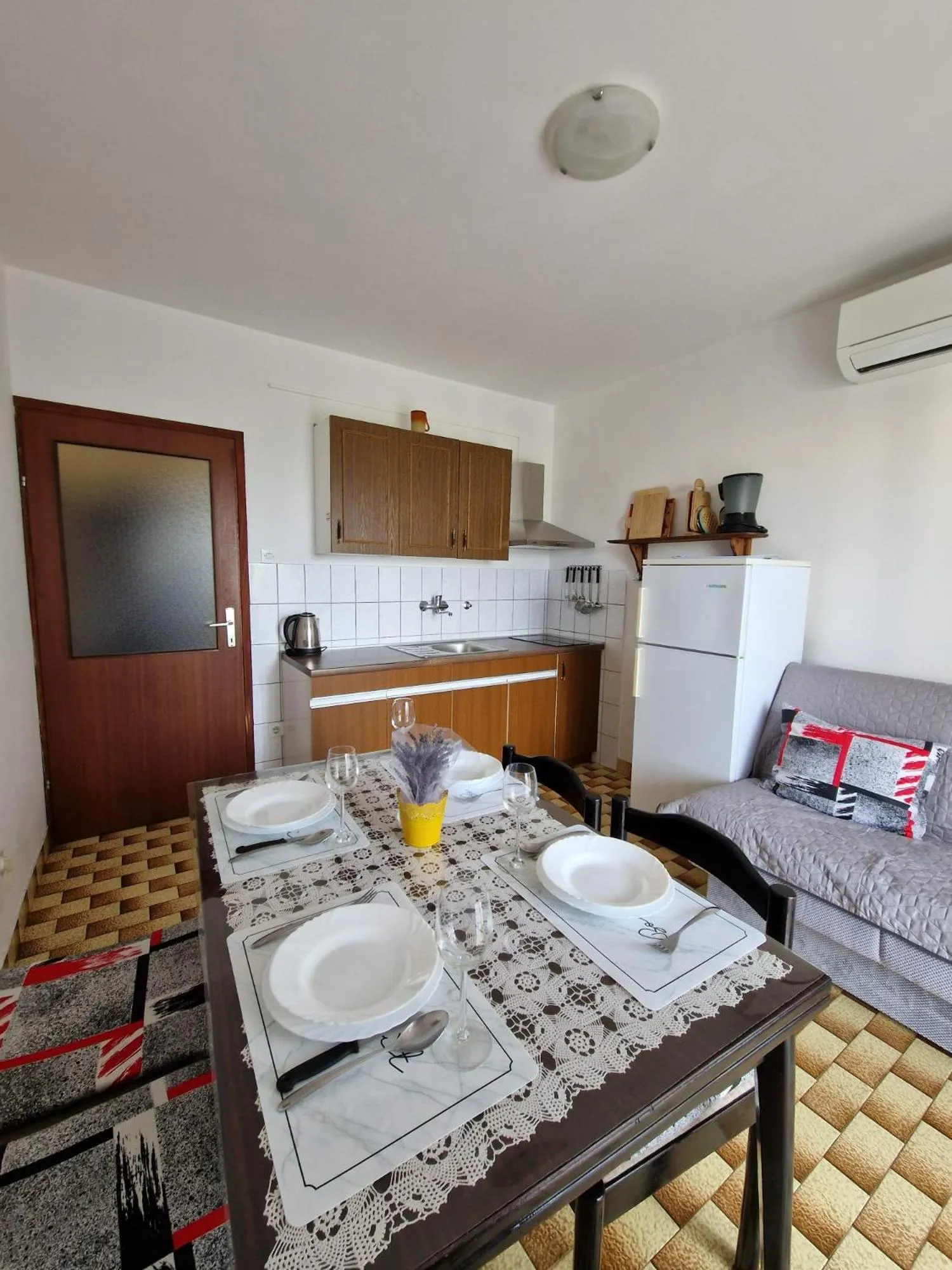 Kitchen or kitchenette in Apartments Filosevic by El-Pi Tours