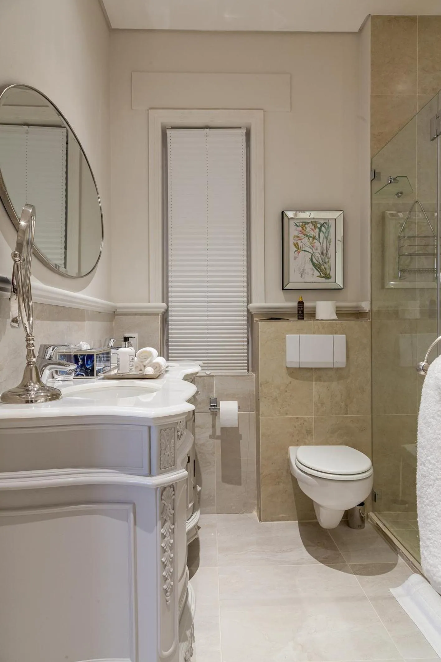 Shower in Tintswalo Boulders