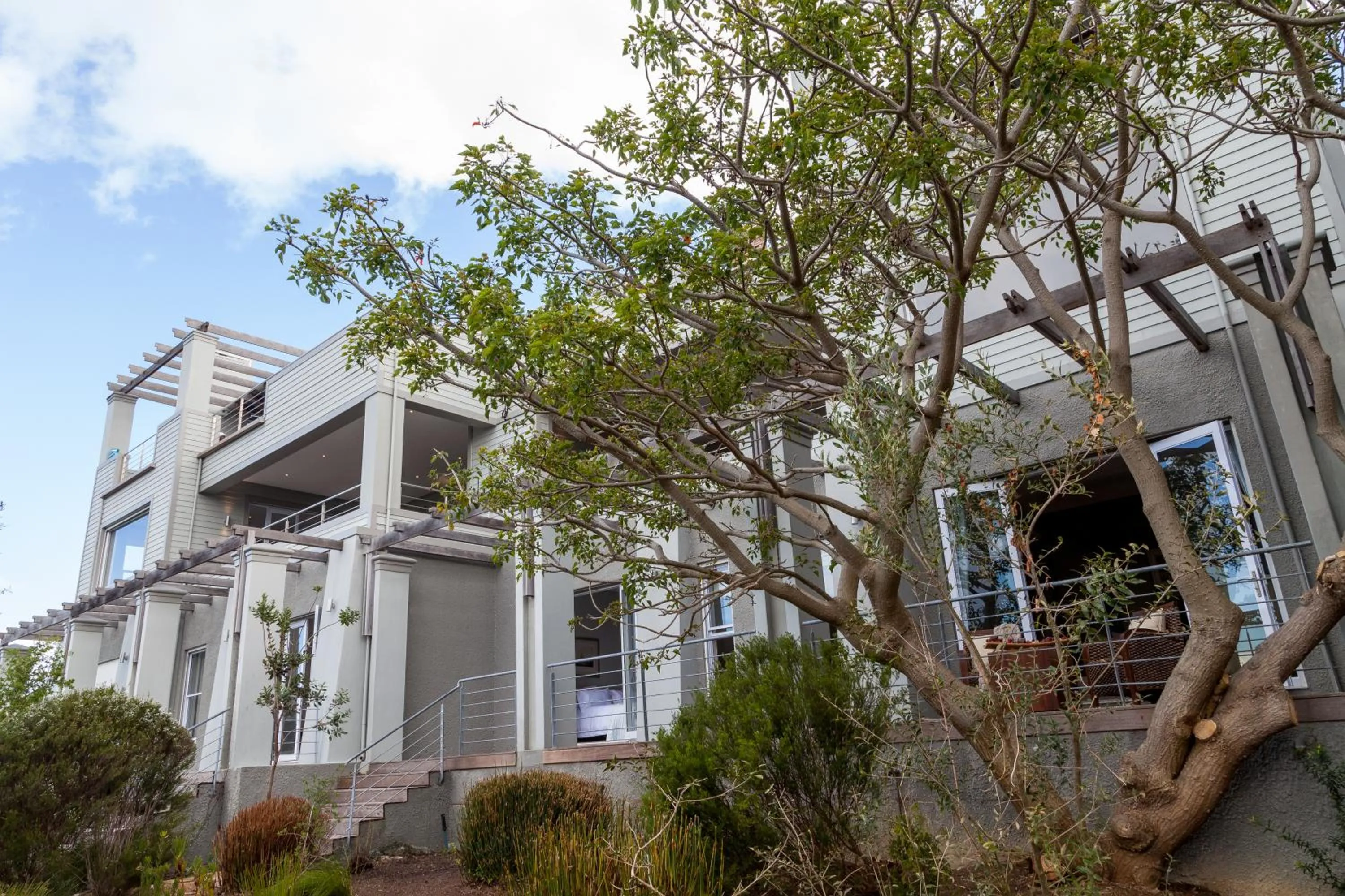 Property building in Tintswalo Boulders