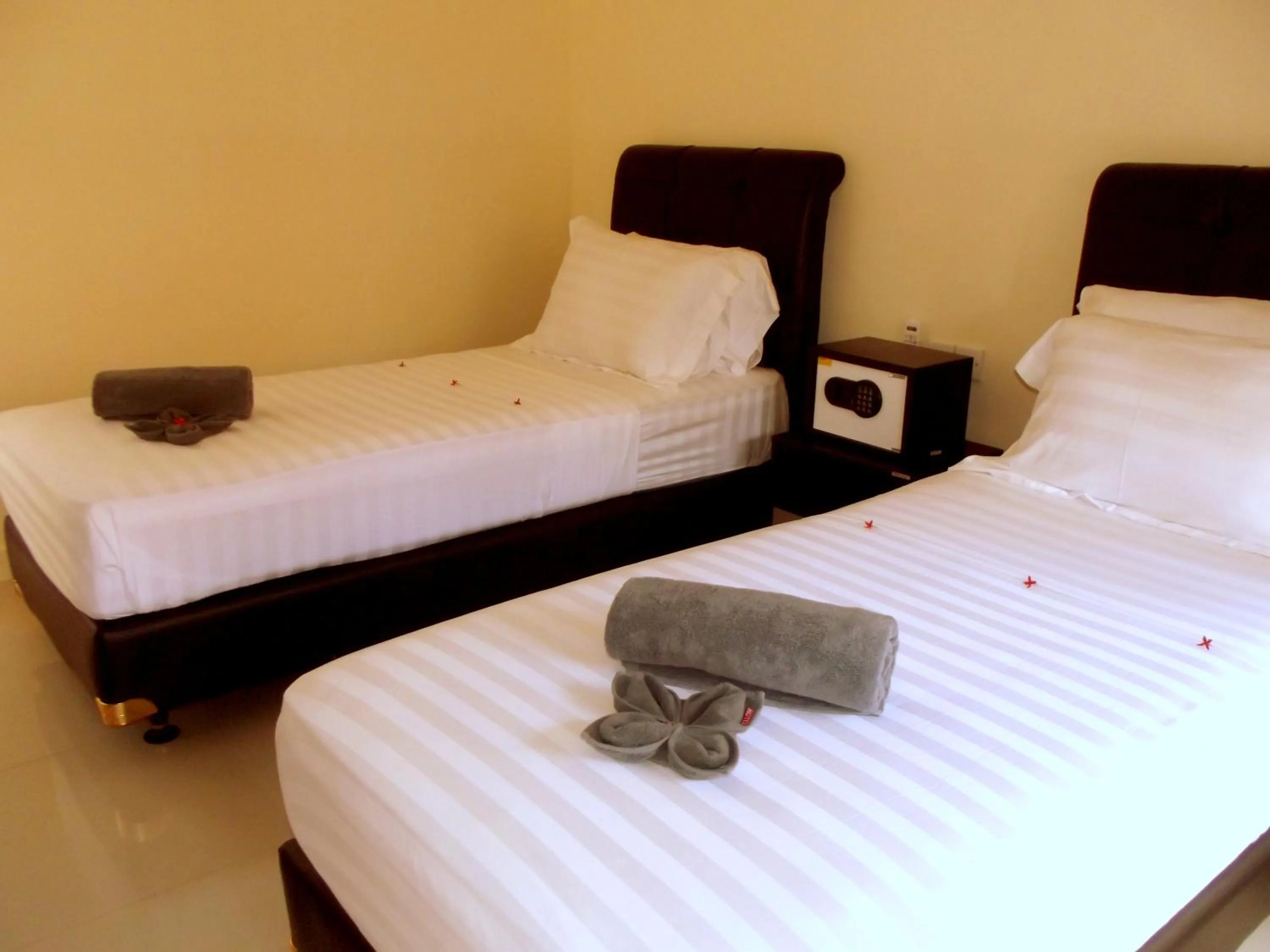 Bedroom, Bed in The Lakshmi Villas by The Beach House