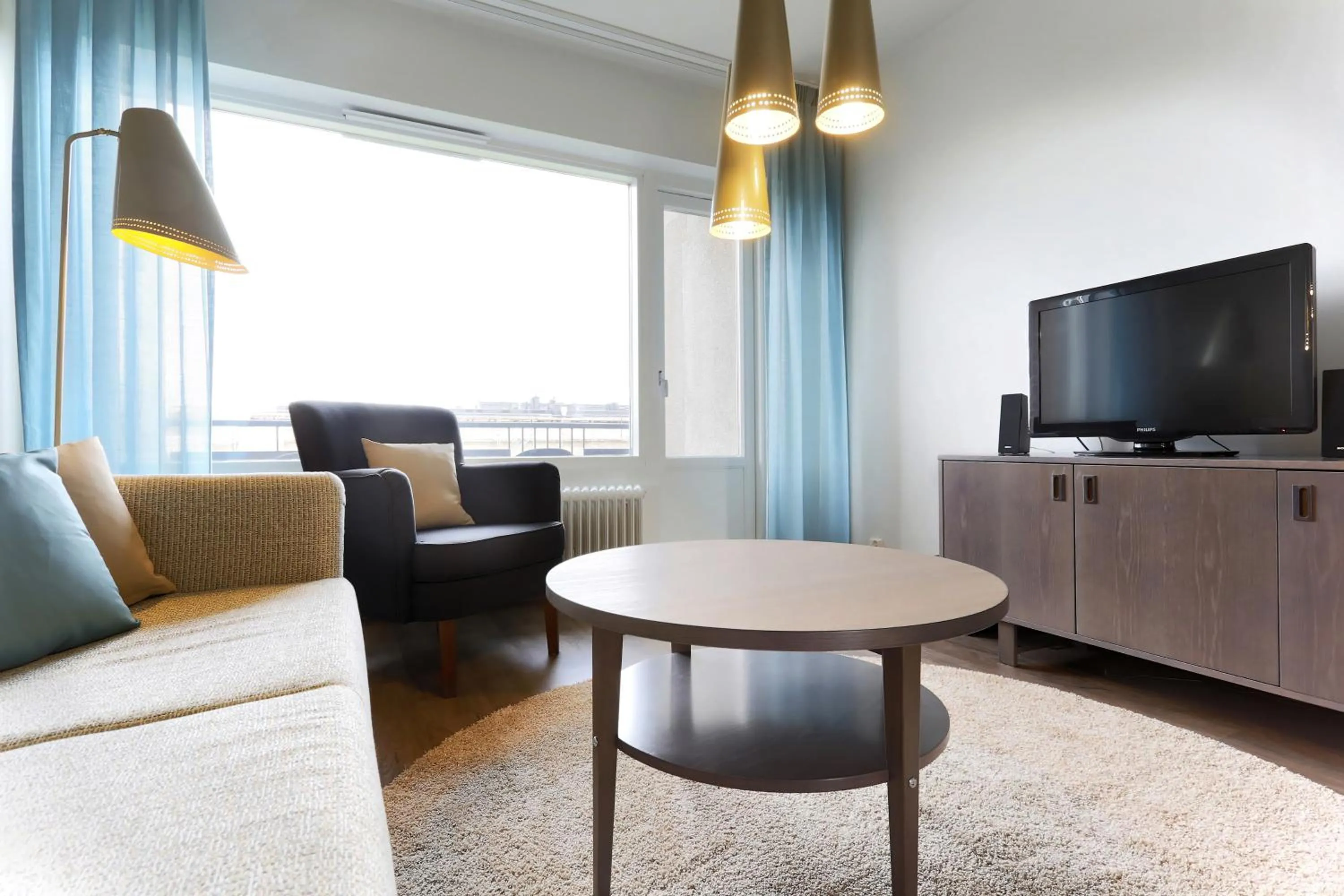 TV and multimedia in Forenom Serviced Apartments Helsinki Lapinlahdenkatu
