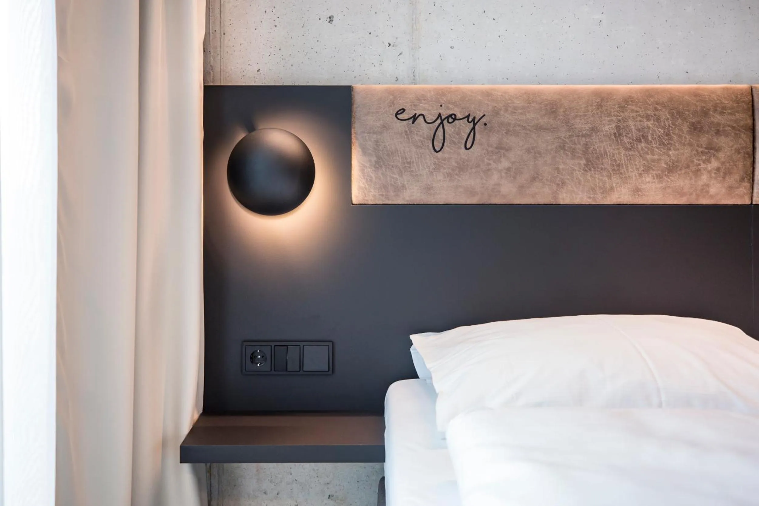 Bedroom, Bed in arte Hotel Salzburg