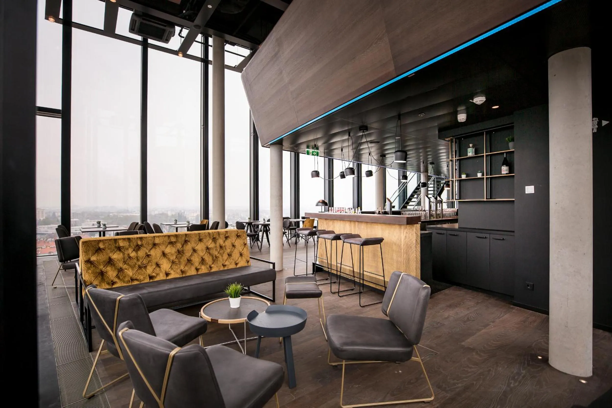 Restaurant/places to eat in arte Hotel Salzburg