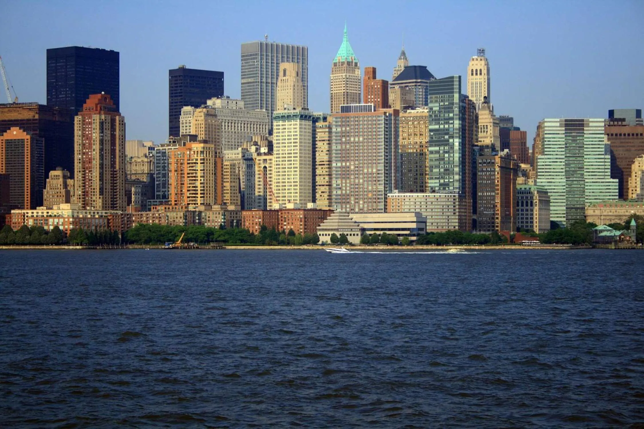 Property building in DoubleTree by Hilton Mahwah