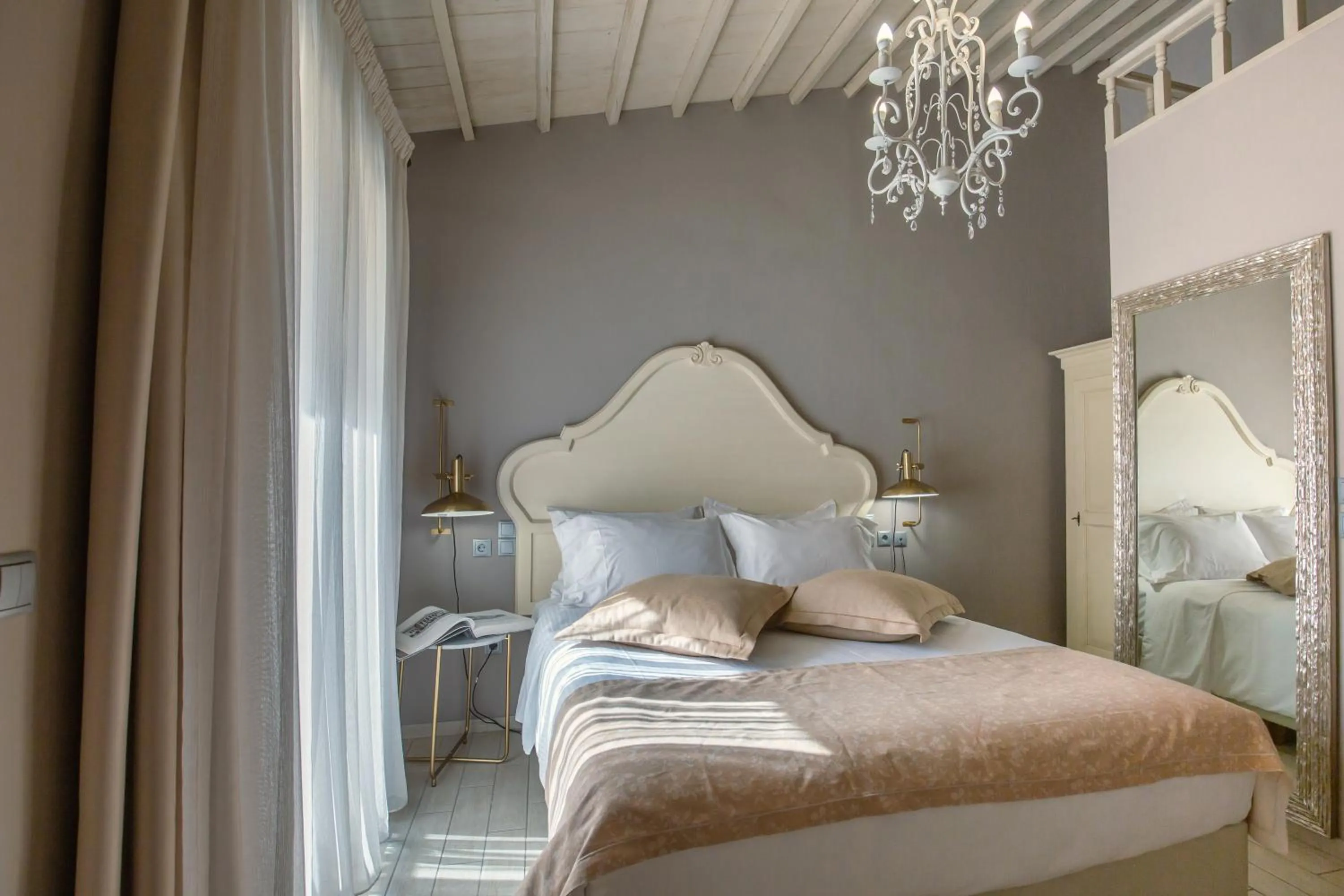 Bed in Sweet Home Hotel