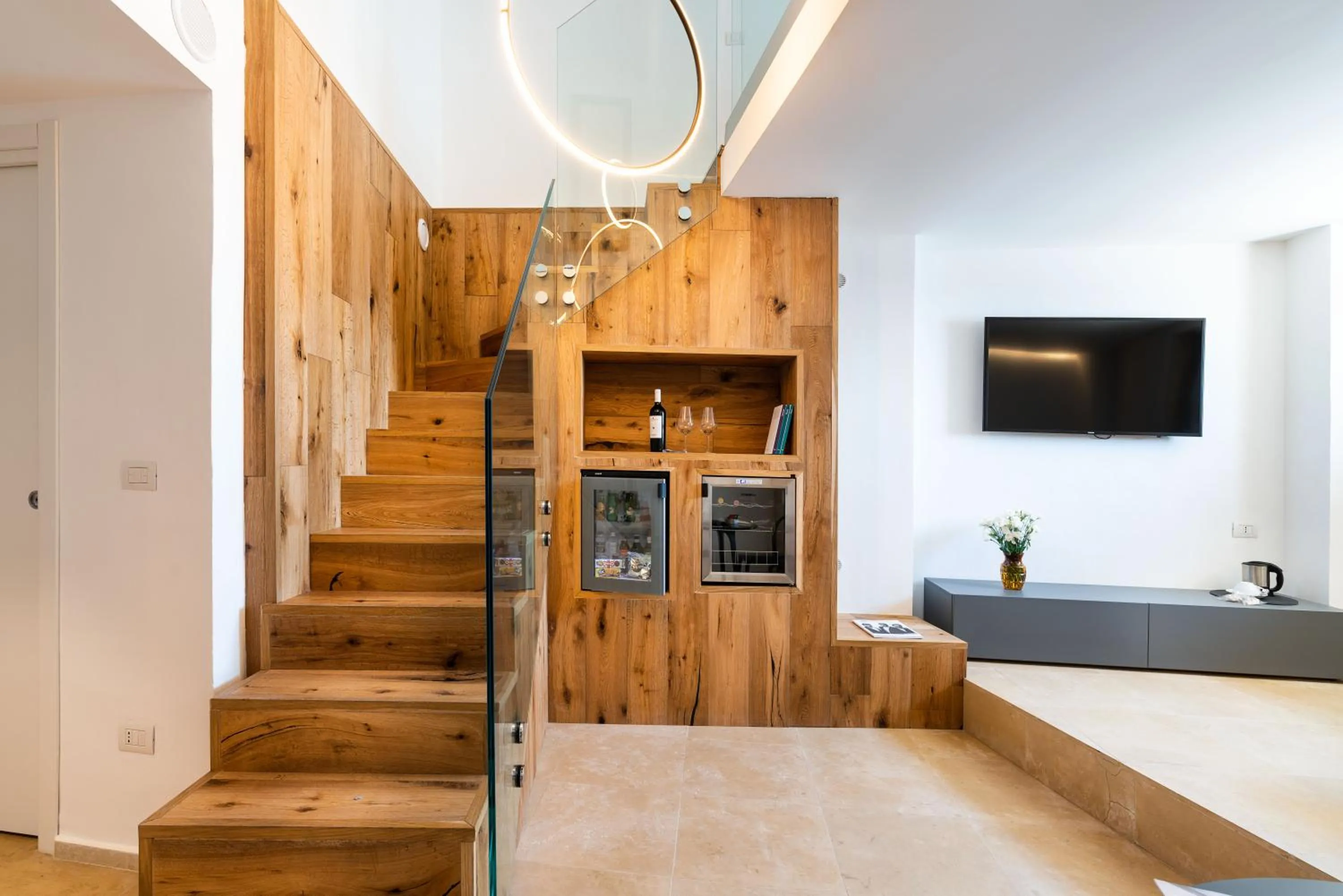 Coffee/tea facilities in Re Dionisio Luxury Suites