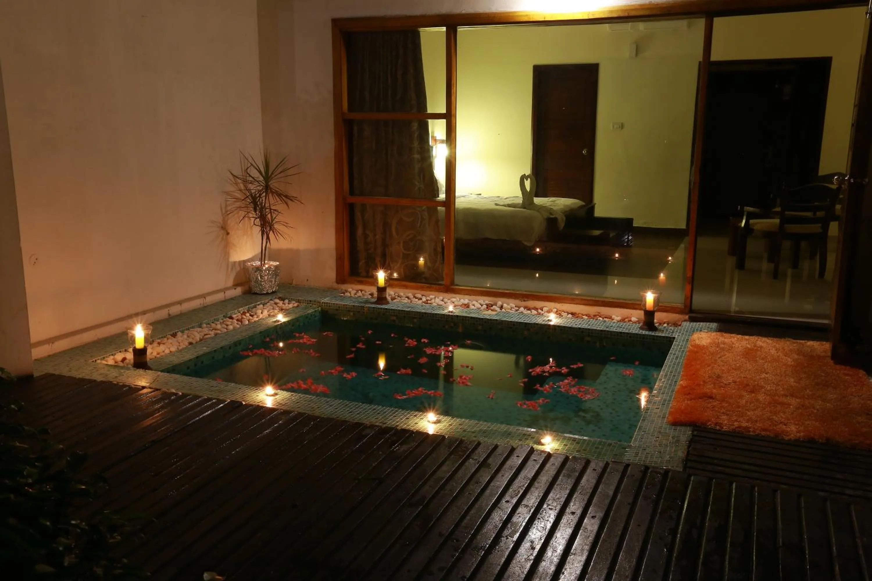 Deshadan Backwater Resort - The best sunrise view