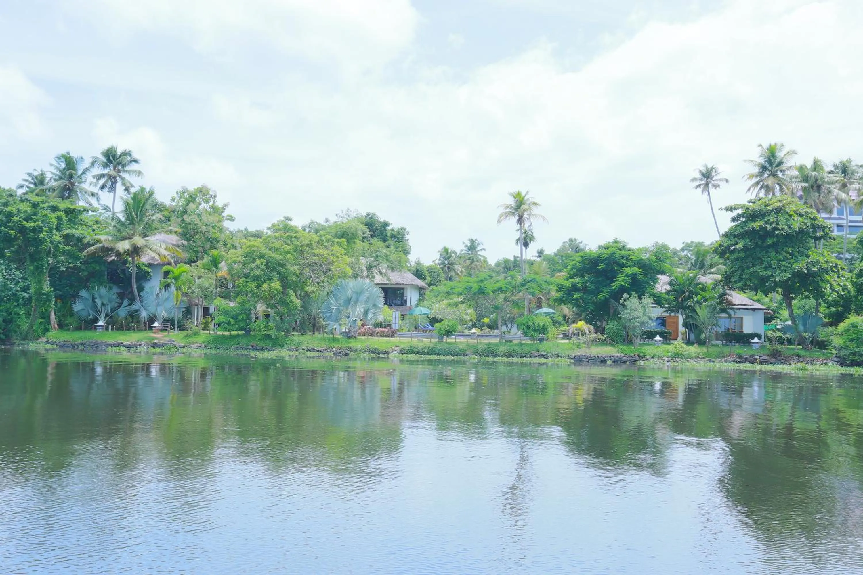 Deshadan Backwater Resort - The best sunrise view
