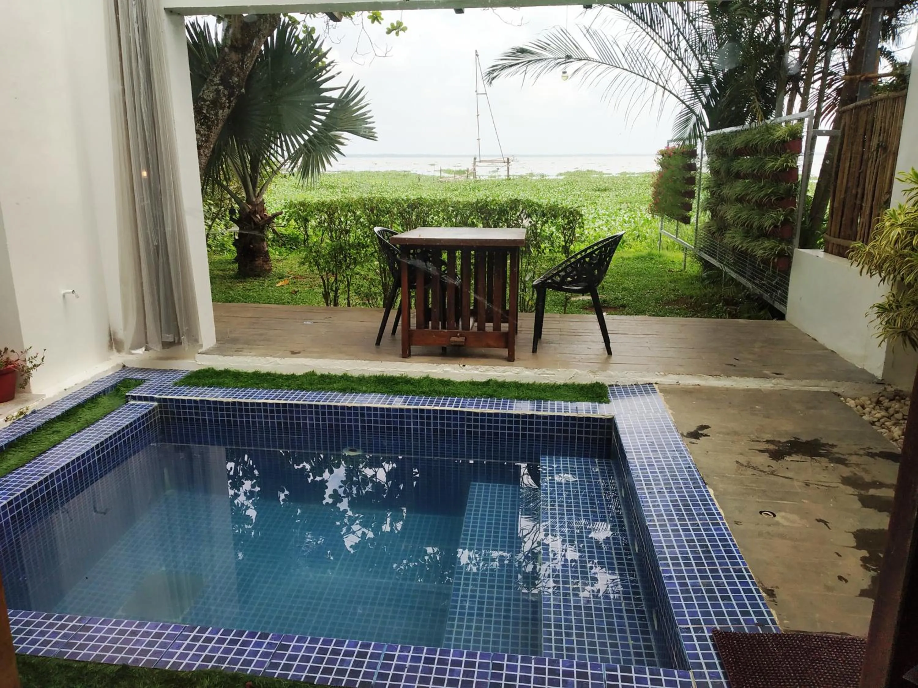 Pool view in Deshadan Backwater Resort - The best sunrise view