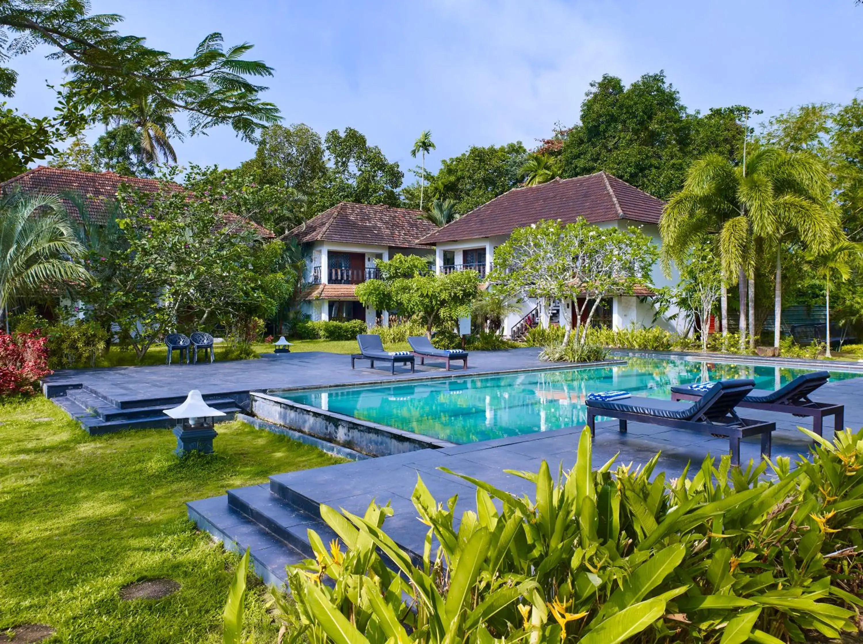 Deshadan Backwater Resort - The best sunrise view Deshadan Backwater Resort - The best sunrise view