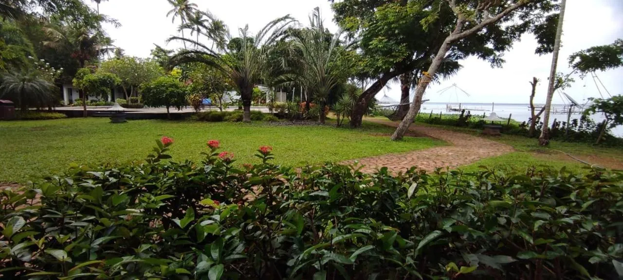 Deshadan Backwater Resort - The best sunrise view