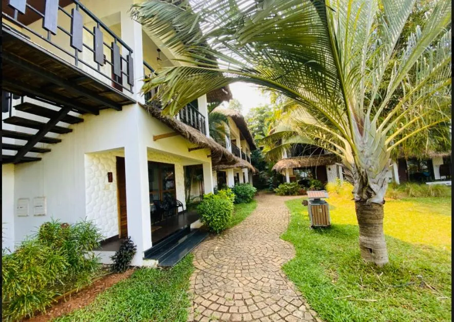 Deshadan Backwater Resort - The best sunrise view