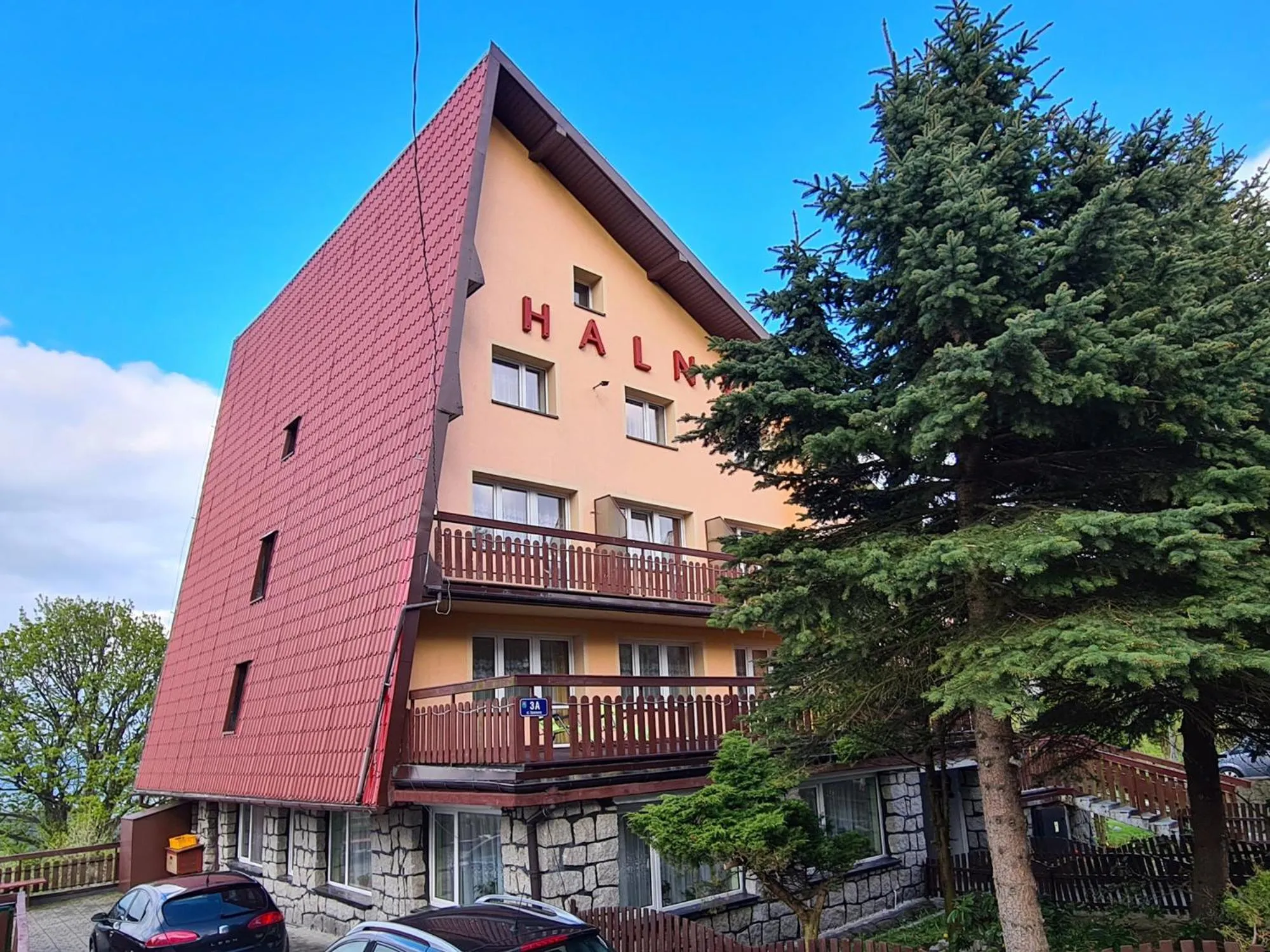 Property building in Halny Natura Tour