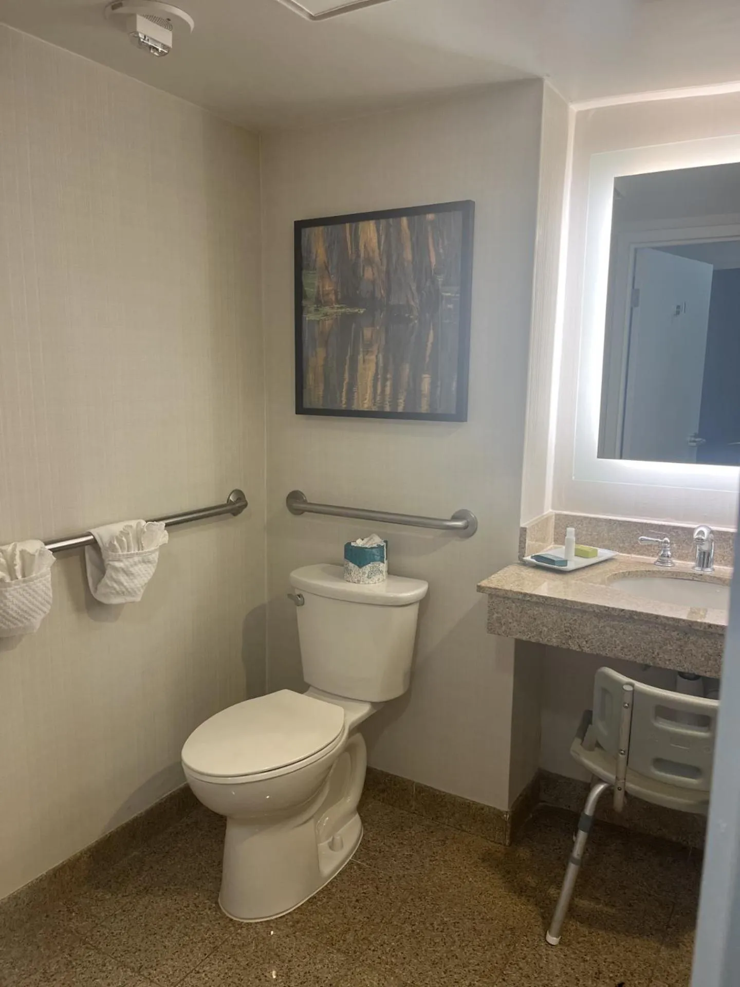 Bathroom in Hilton Ocala