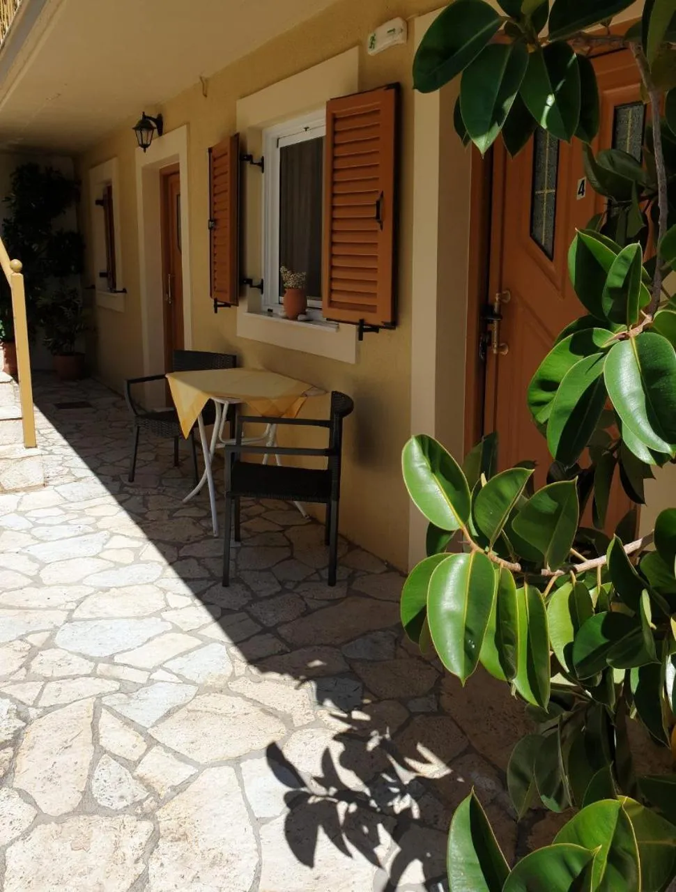 Epi Apartments