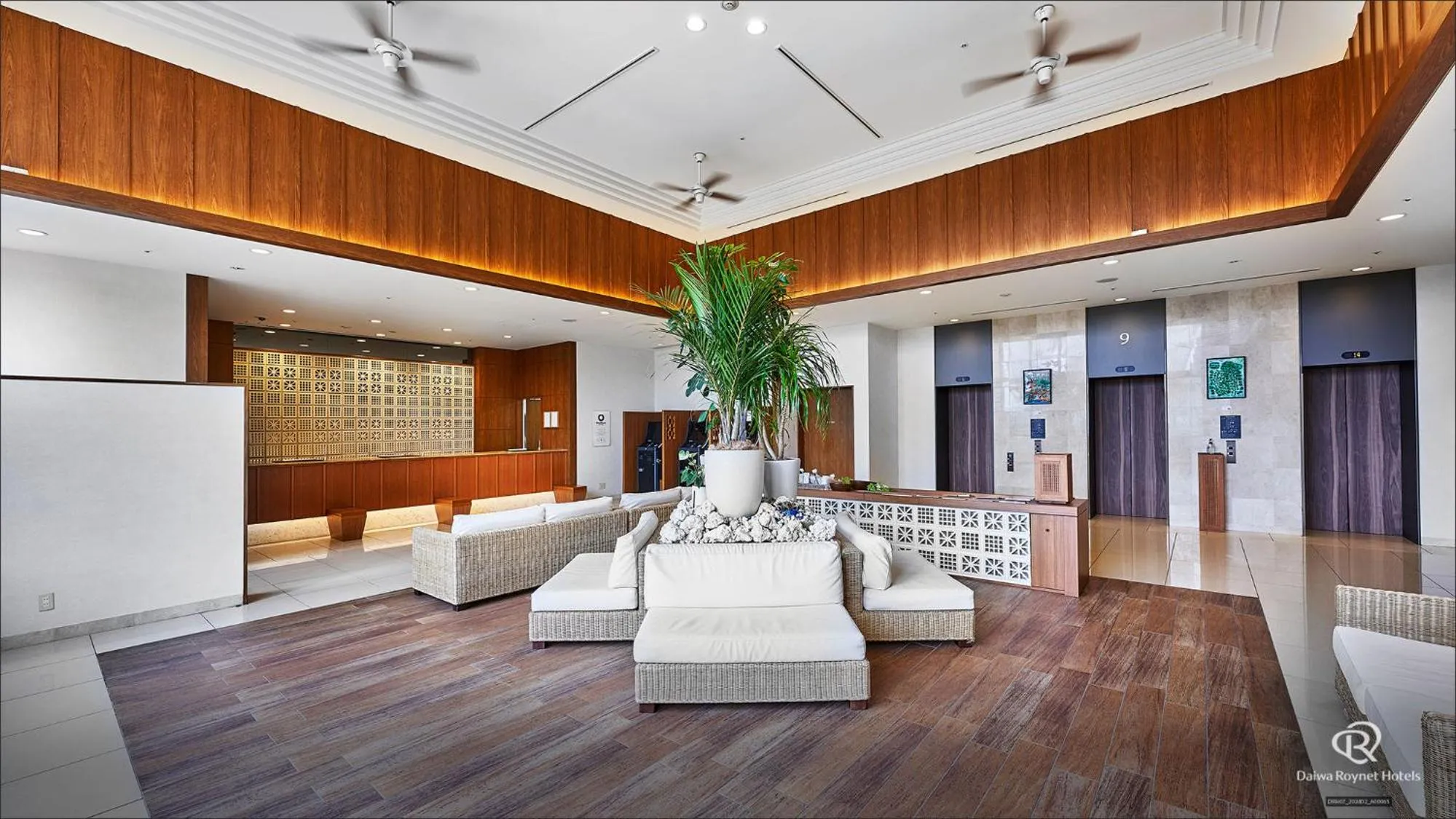 Lobby or reception in Daiwa Roynet Hotel Naha Omoromachi
