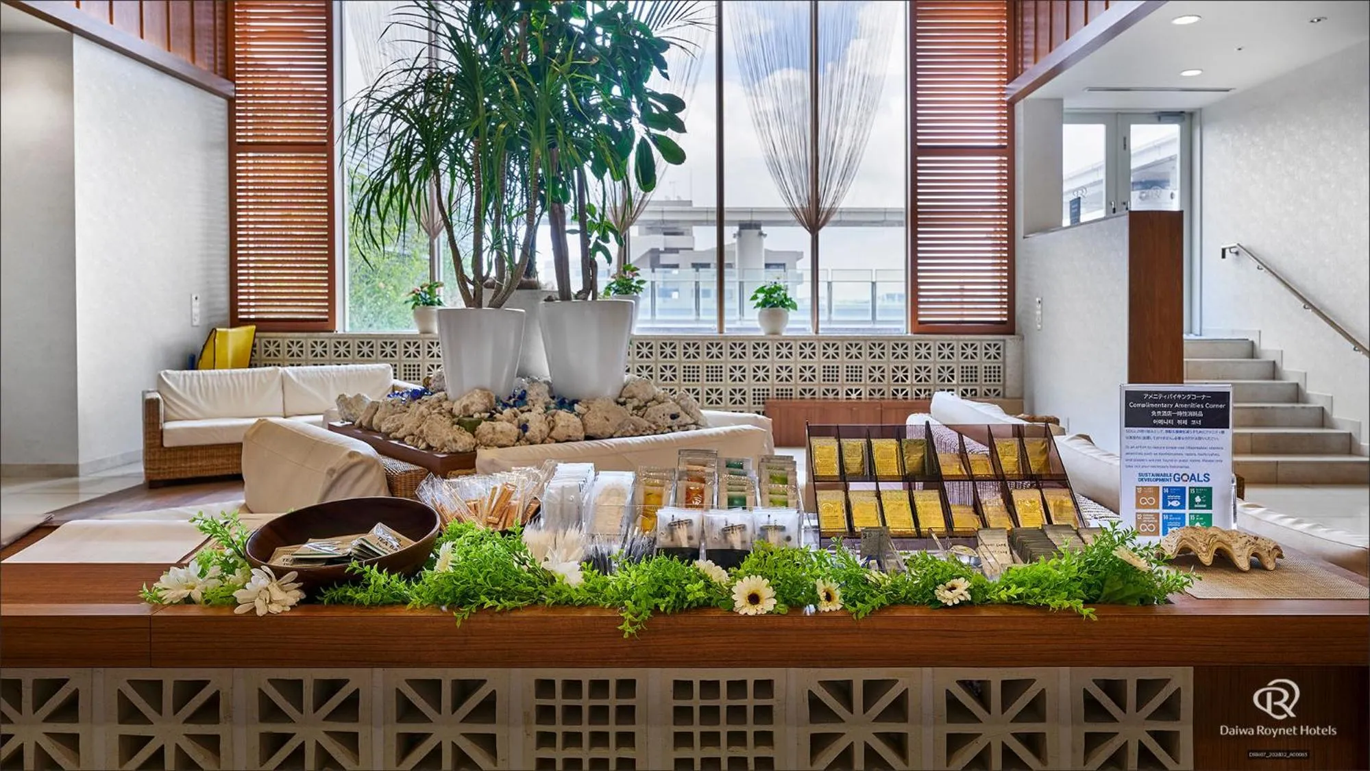 Lobby or reception in Daiwa Roynet Hotel Naha Omoromachi