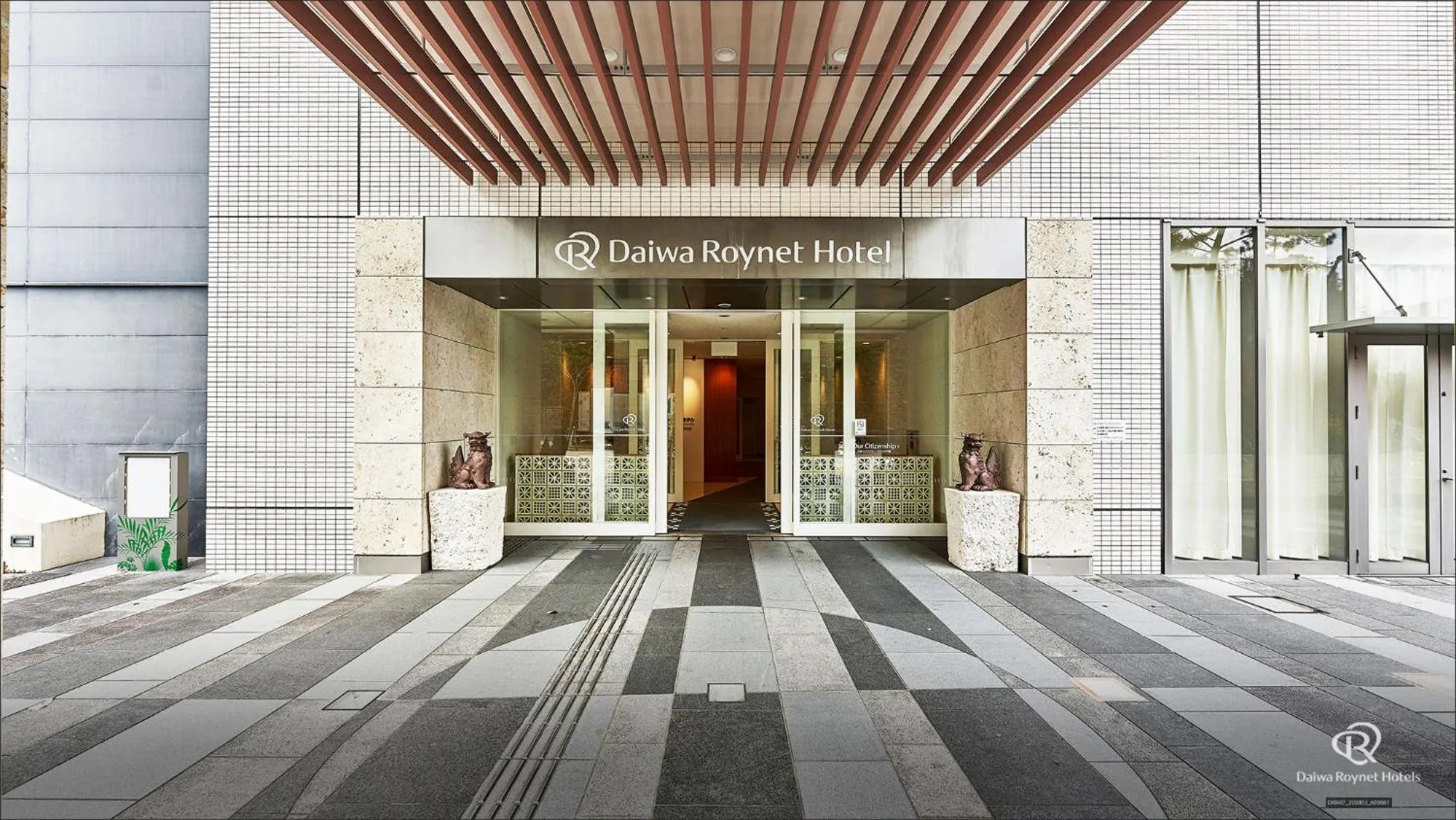 Facade/entrance in Daiwa Roynet Hotel Naha Omoromachi