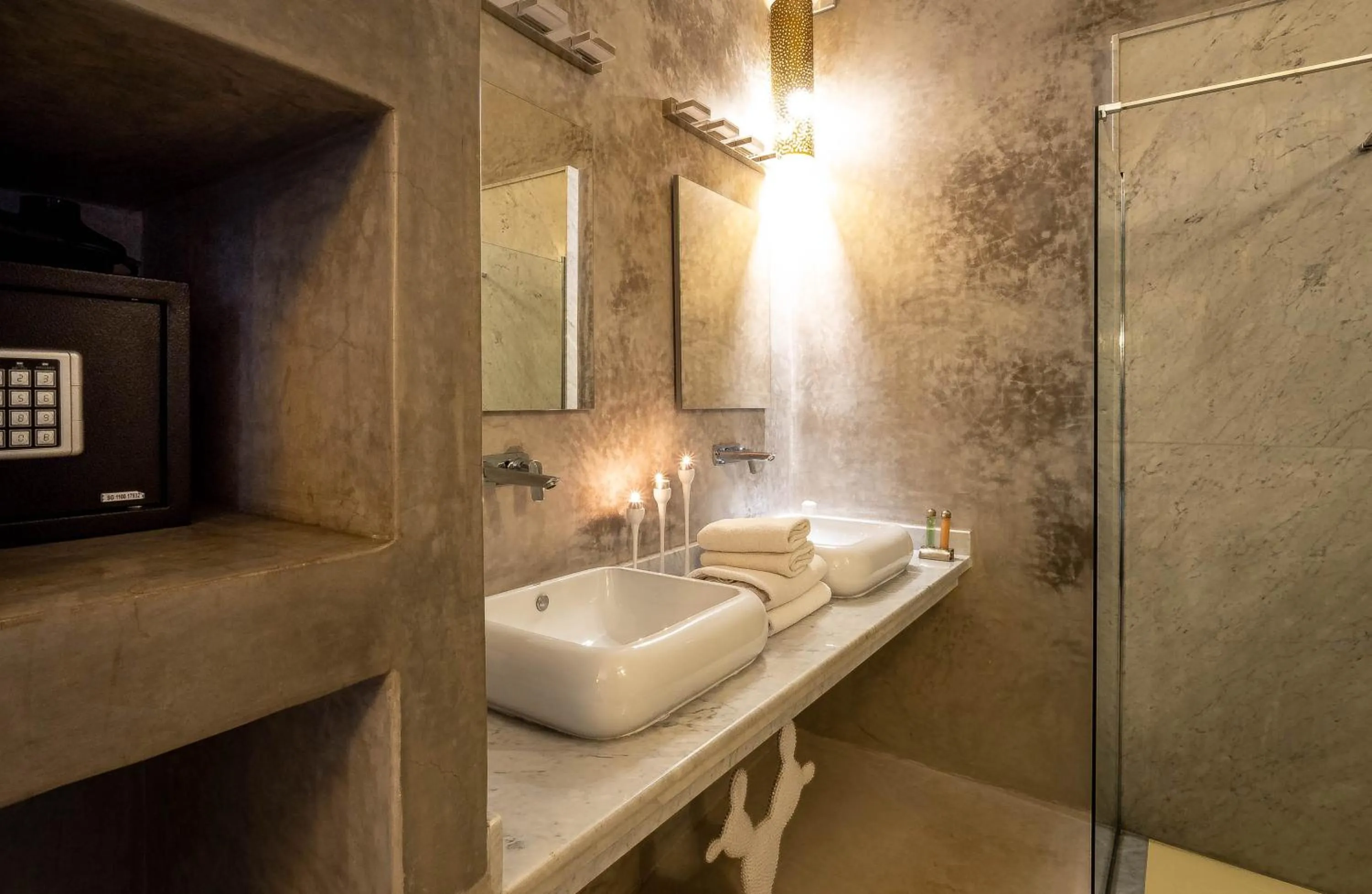 Shower in Riad Vanilla Sma & Spa