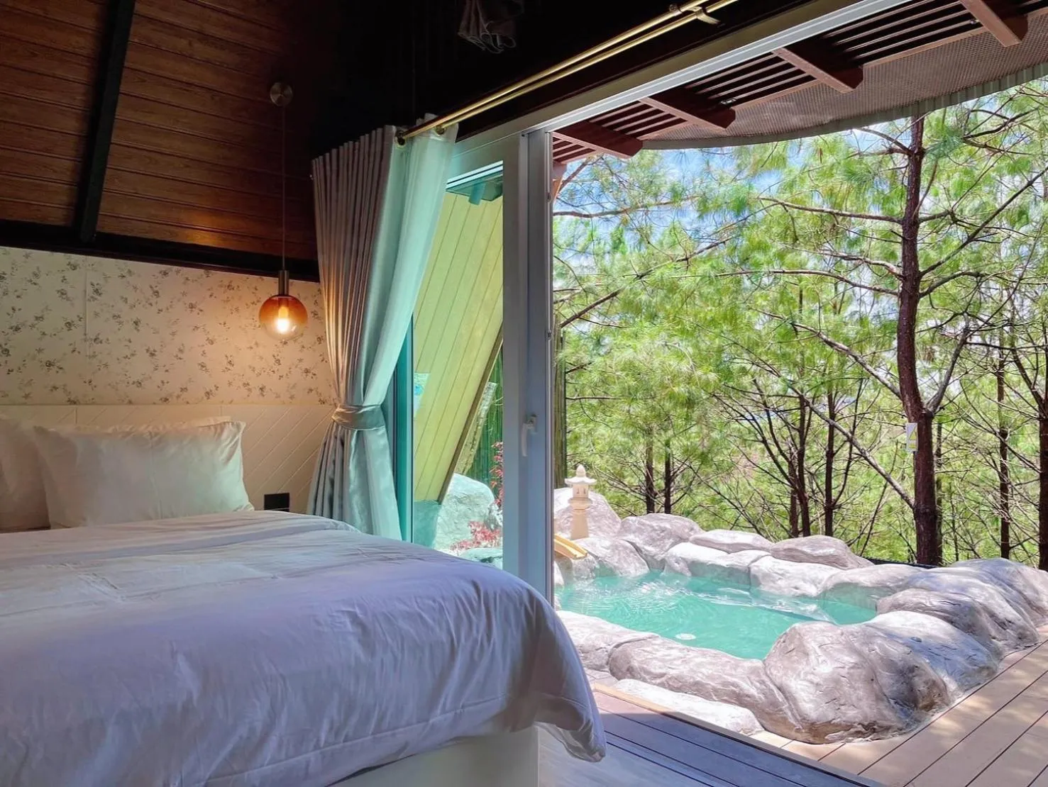 Patio, Bed in Villa PaSon