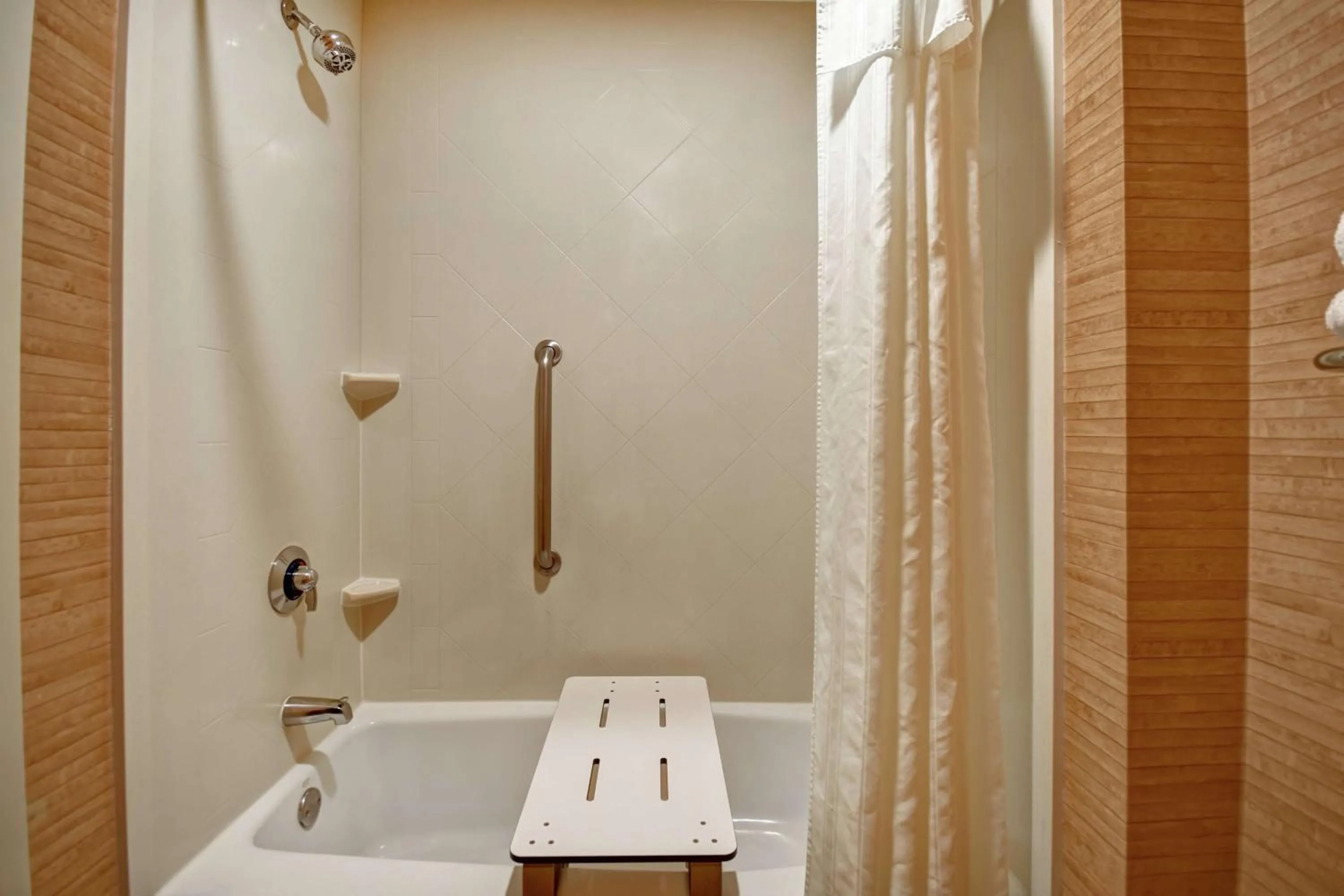 Bathroom in Homewood Suites by Hilton Ocala at Heath Brook