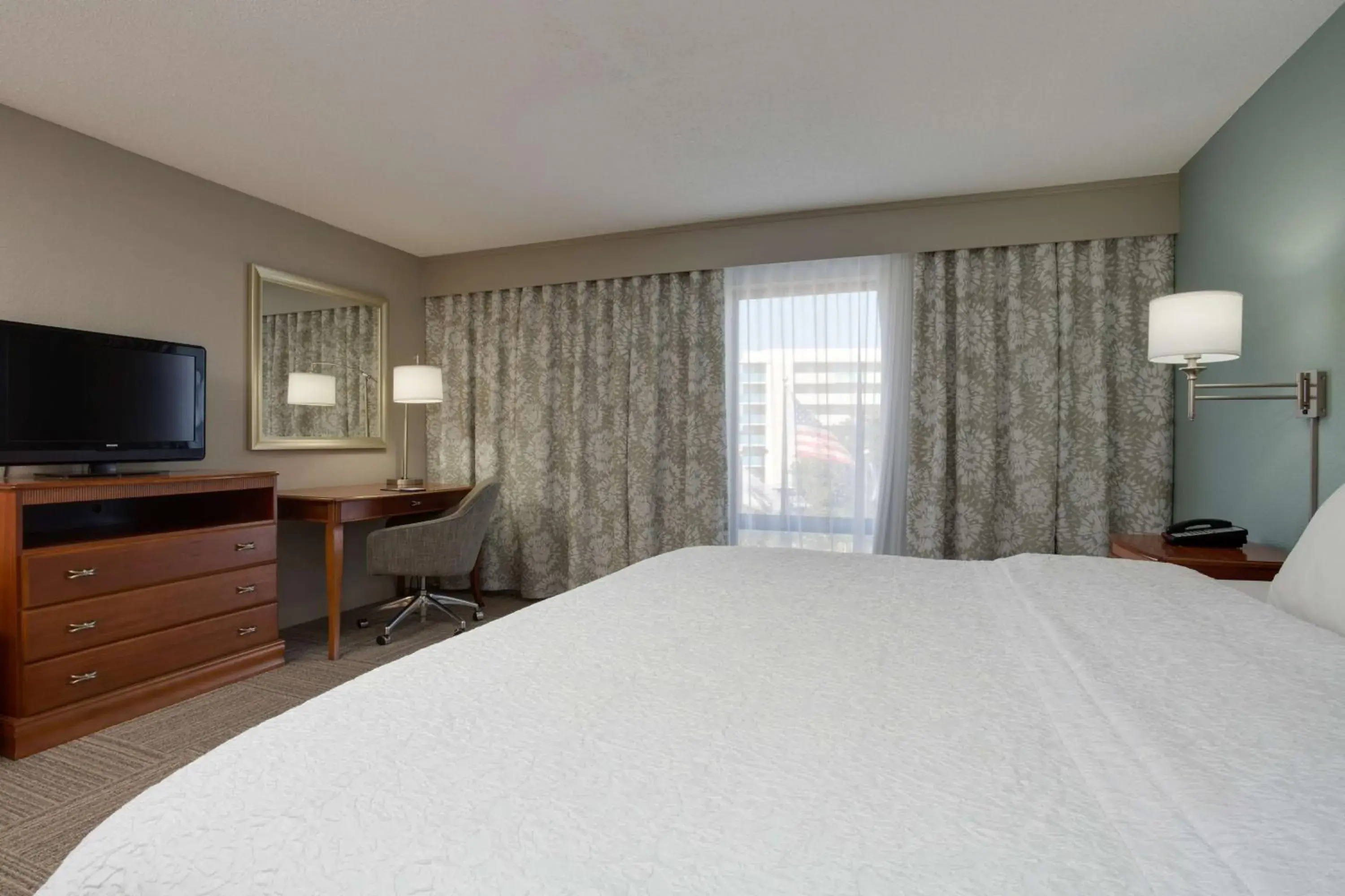 One-Bedroom King Suite with Sofa Bed - Non-Smoking in Hampton Inn Harbourgate One-Bedroom King Suite with Sofa Bed - Non-Smoking in Hampton Inn Harbourgate