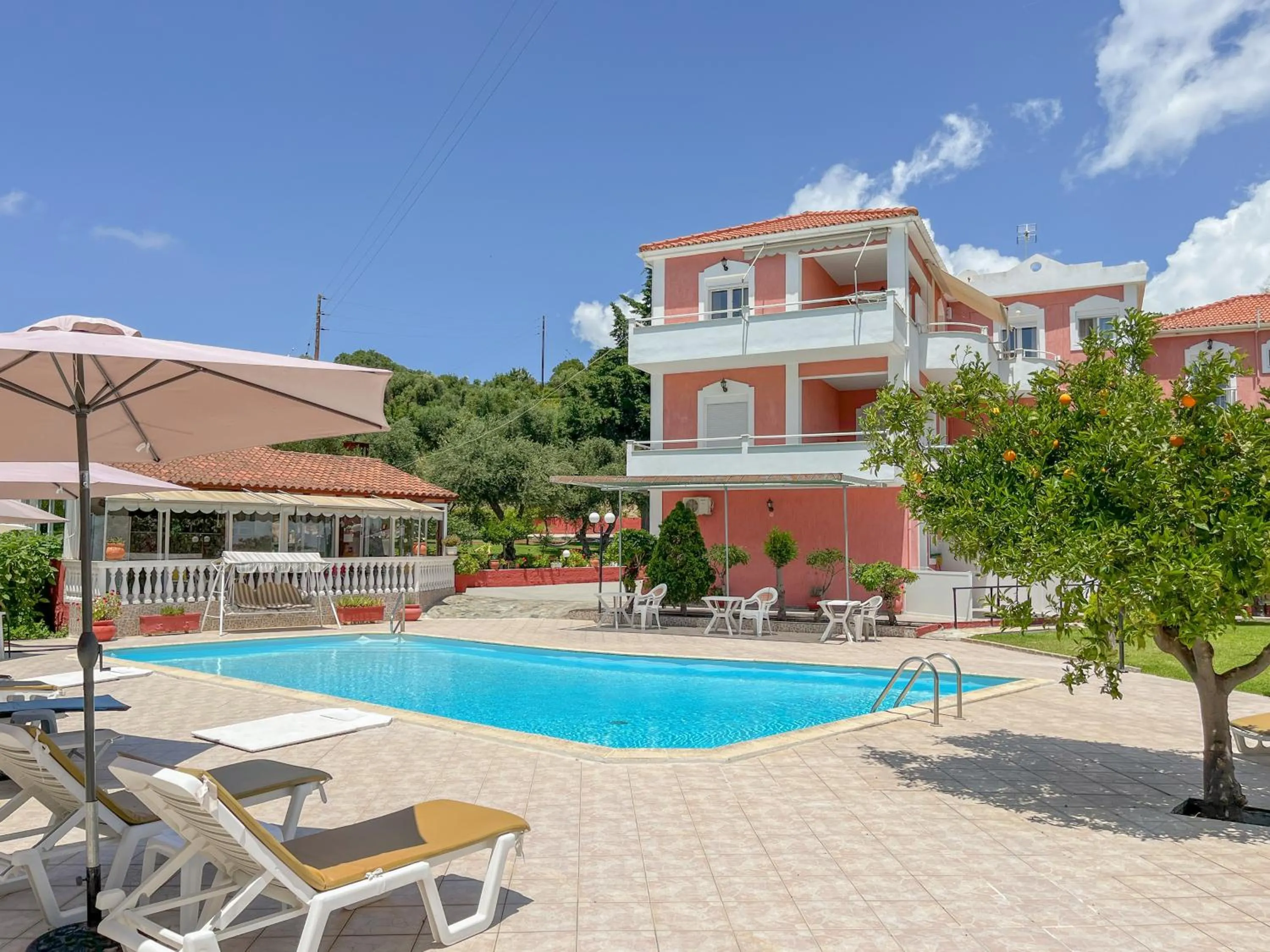 Swimming pool in Amazona Apartments and Studios