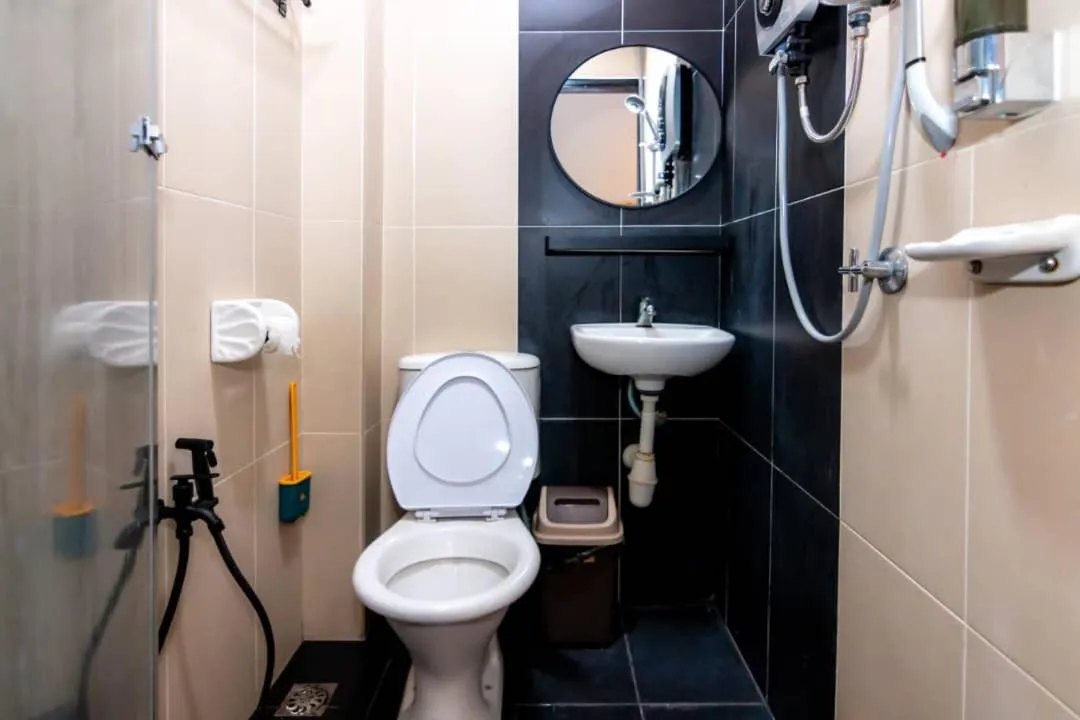 The Best Hotel in Bayan Lepas - THE LOV PENANG